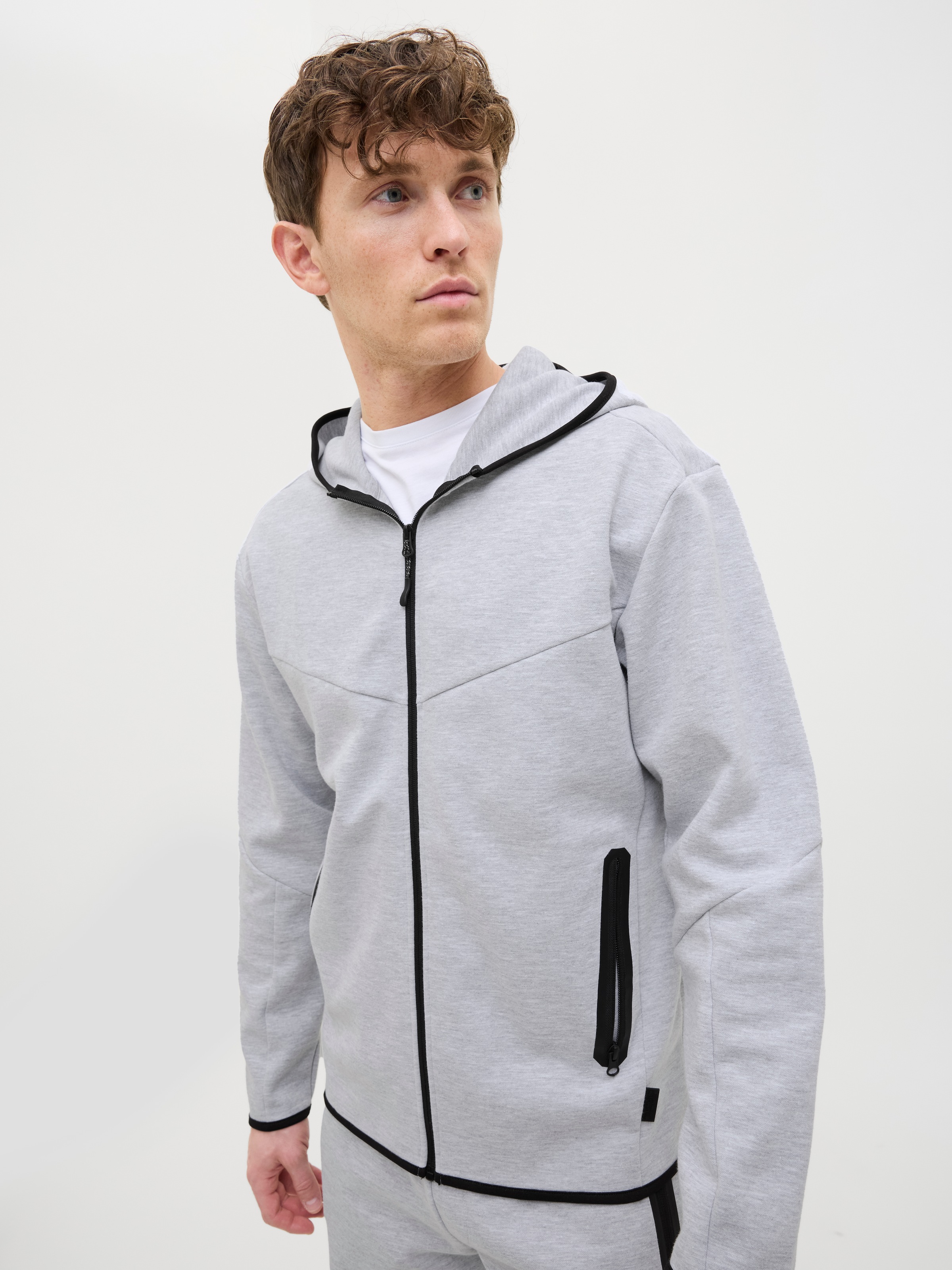 Jack & Jones Sweatjacke »JCOFUSION SWEAT ZIP HOOD NOOS«