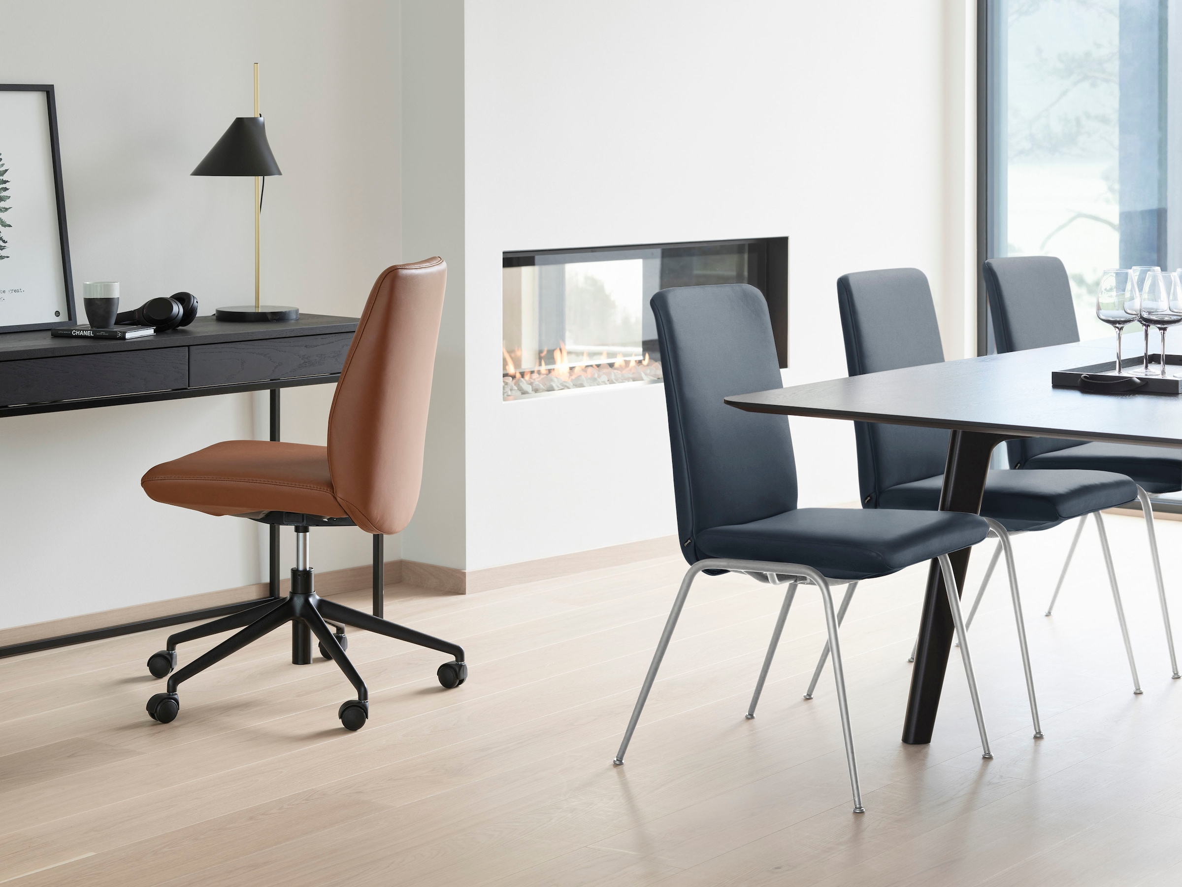 Stressless® Polsterstuhl »Laurel« () Low Back, Größe M, mit Beinen aus Stahl in Schwarz matt