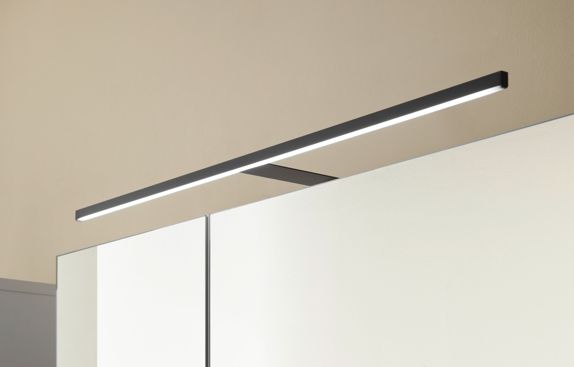 BASIC by Balculina Spiegelschrank »Denver Spiegelschrank, Badezimmerschrank BxHxT 80x75x22« 1 Stk. tlg. Breite 80 cm, Tür L/R montierbar, Softclose