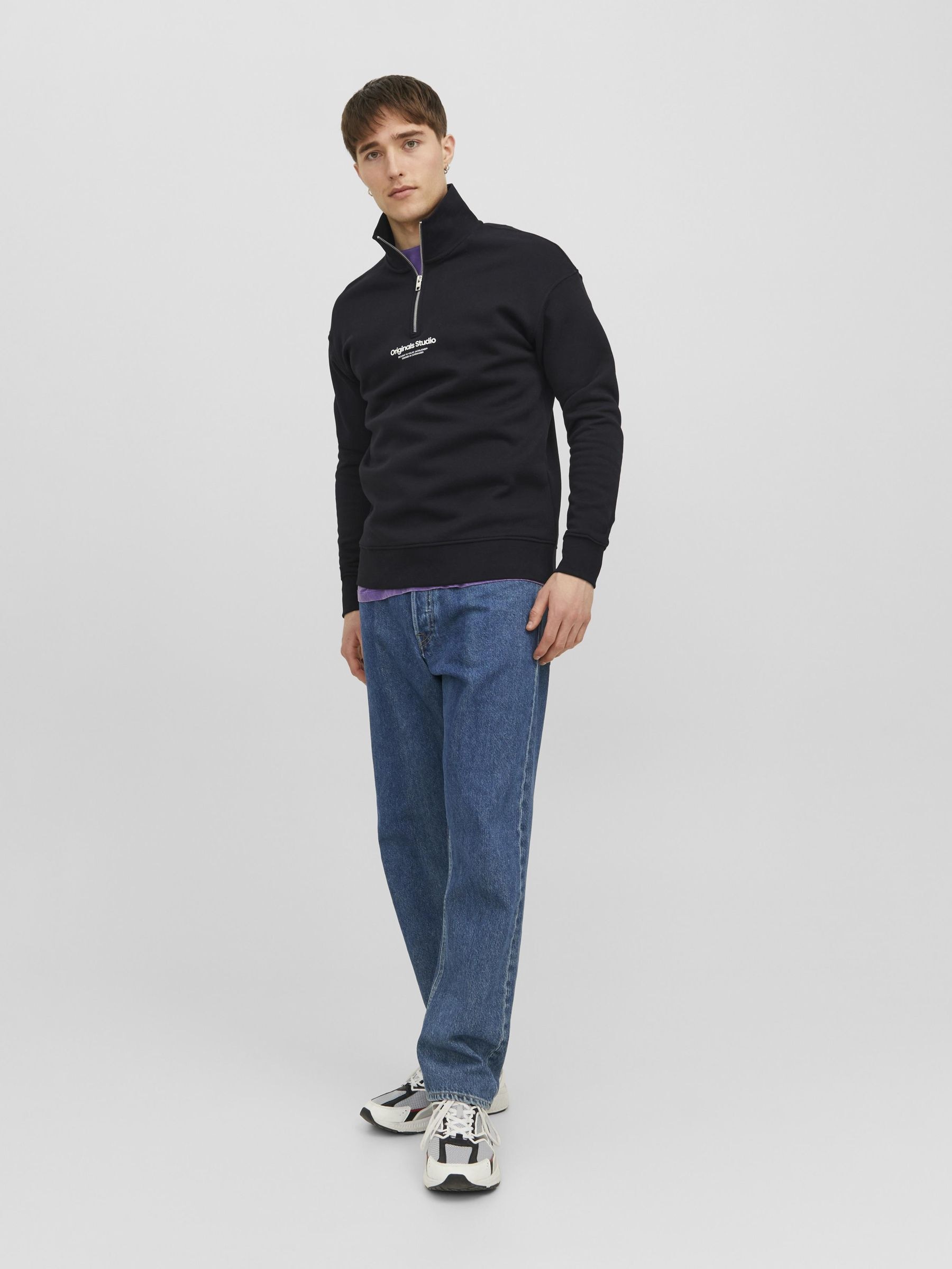 Jack & Jones Sweatshirt »JORVESTERBRO SWEAT QUARTER ZIP HN NOOS«, im Troyer-Look
