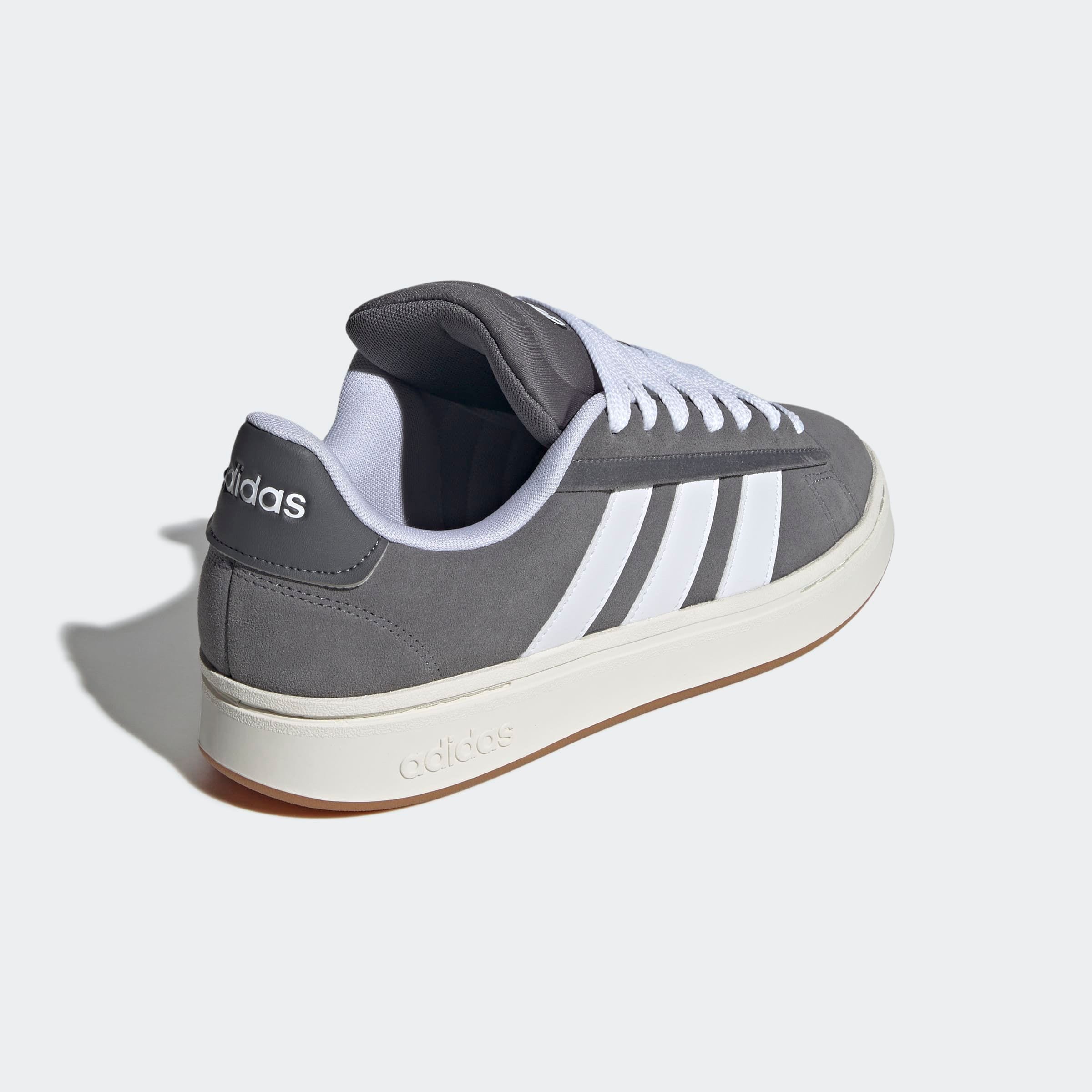 adidas Sportswear Sneaker »GRAND COURT ALPHA«  Design inspiriert vom adidas Campus 00