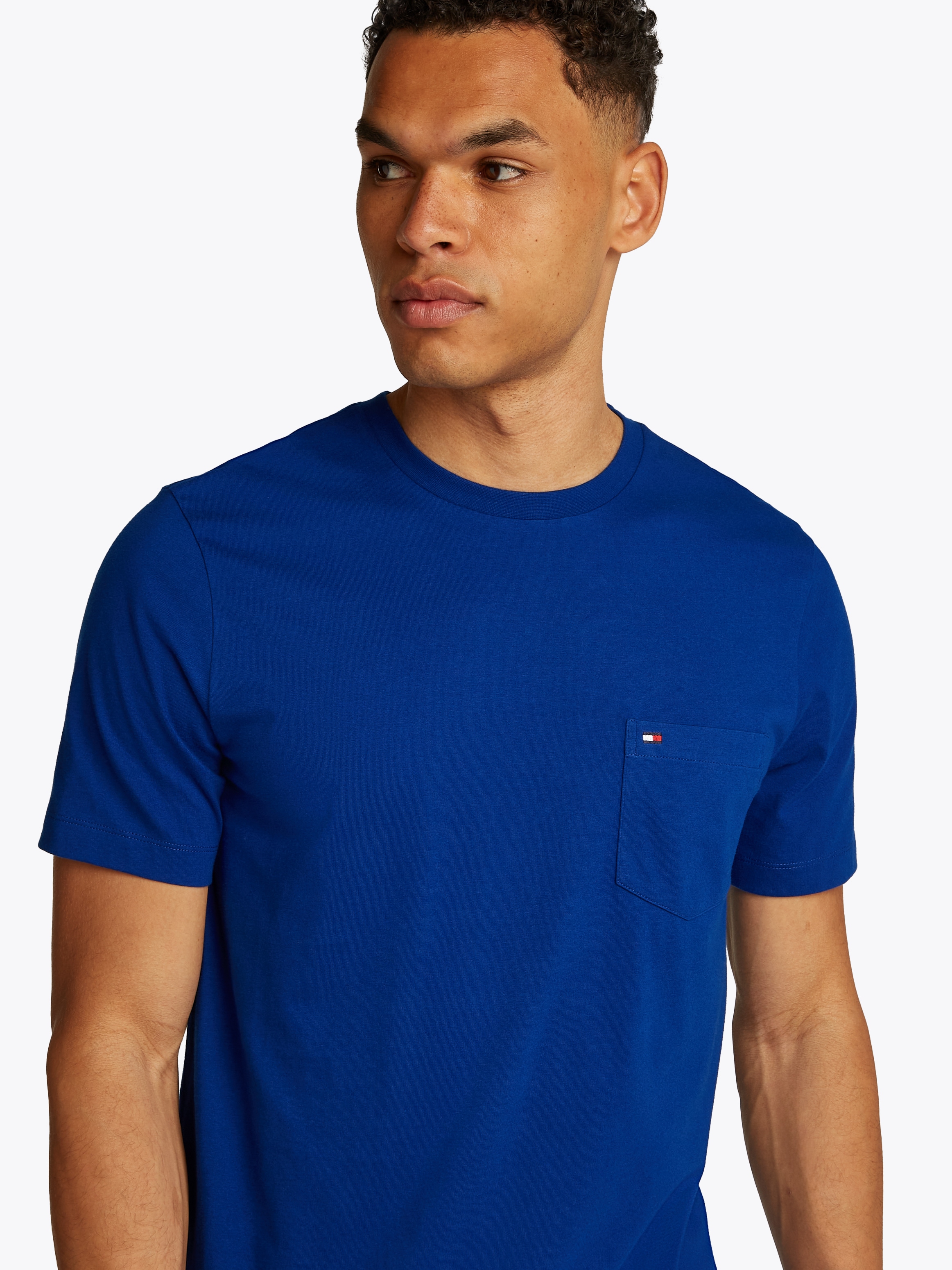 Tommy Hilfiger T-Shirt »ESSENTIAL SOLID POCKET TEE«