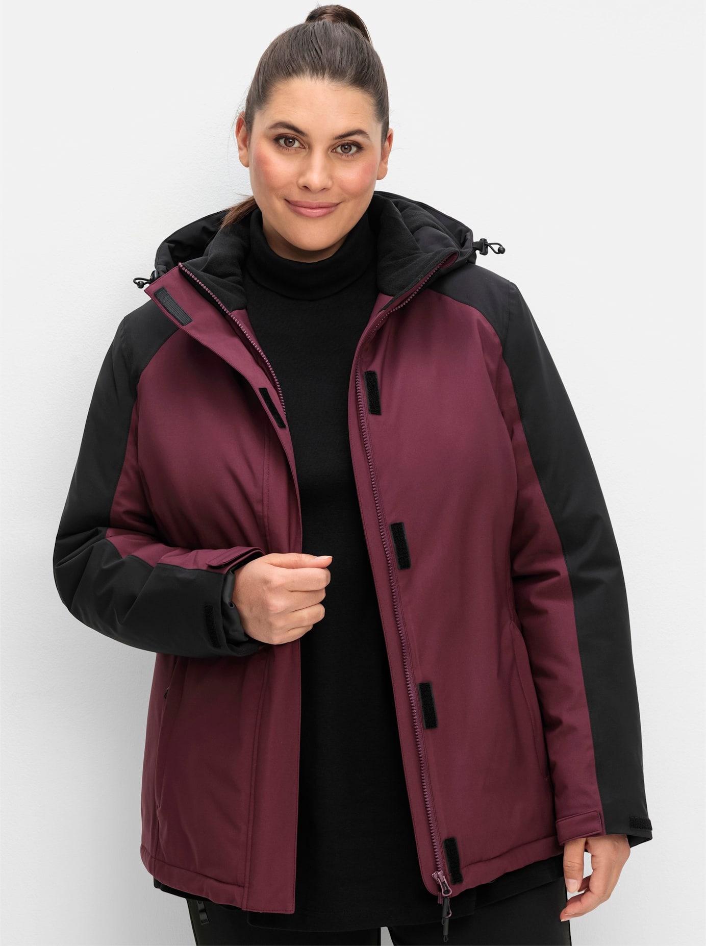 Sheego Outdoorjacke, mit Kapuze