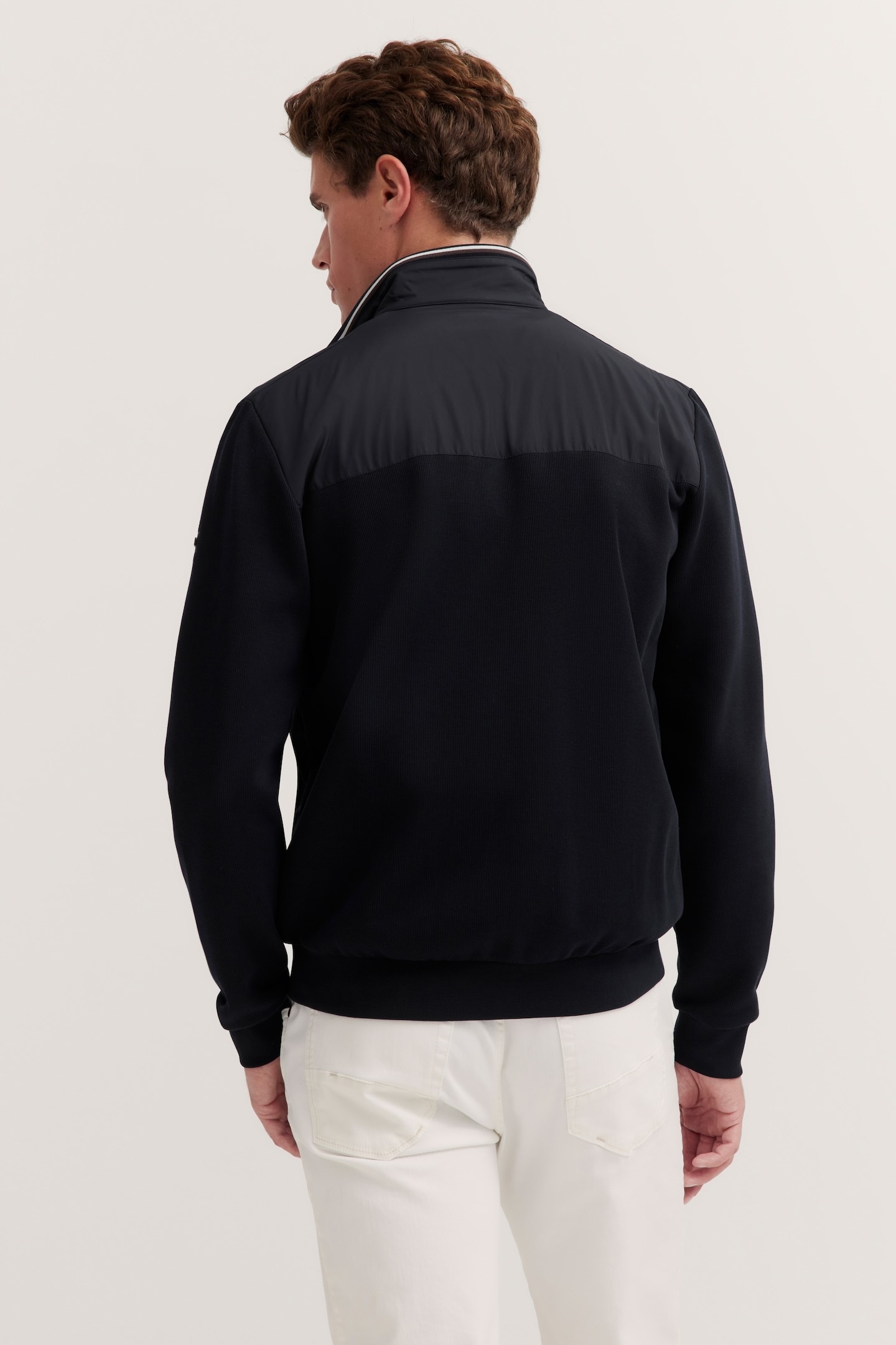 bugatti Sweatjacke, mit Reißverschluss und Stehkragen
