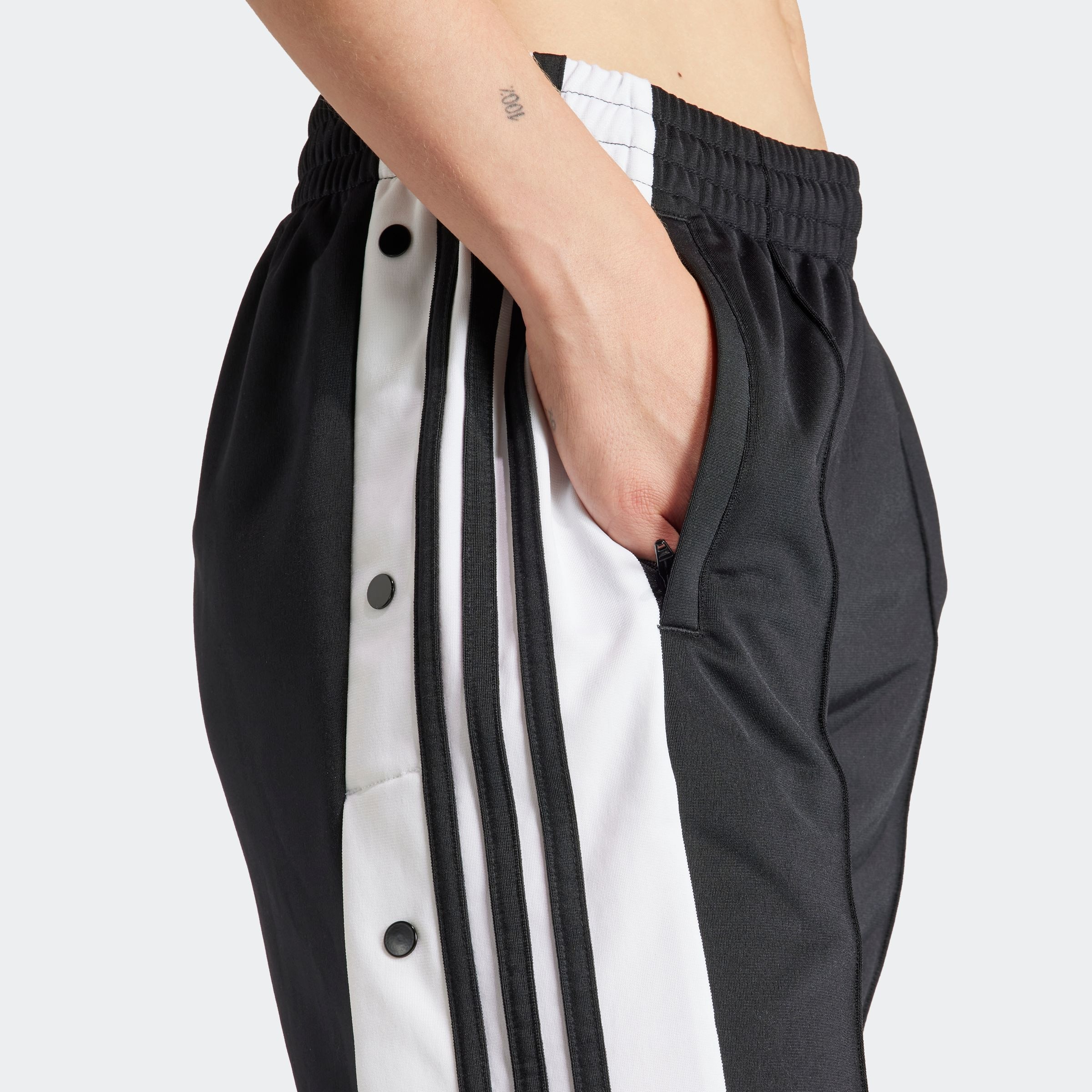 adidas Originals Sporthose »ADIBREAK PANT«, (1 tlg.), Knopfhose, Knopfleiste am Bein