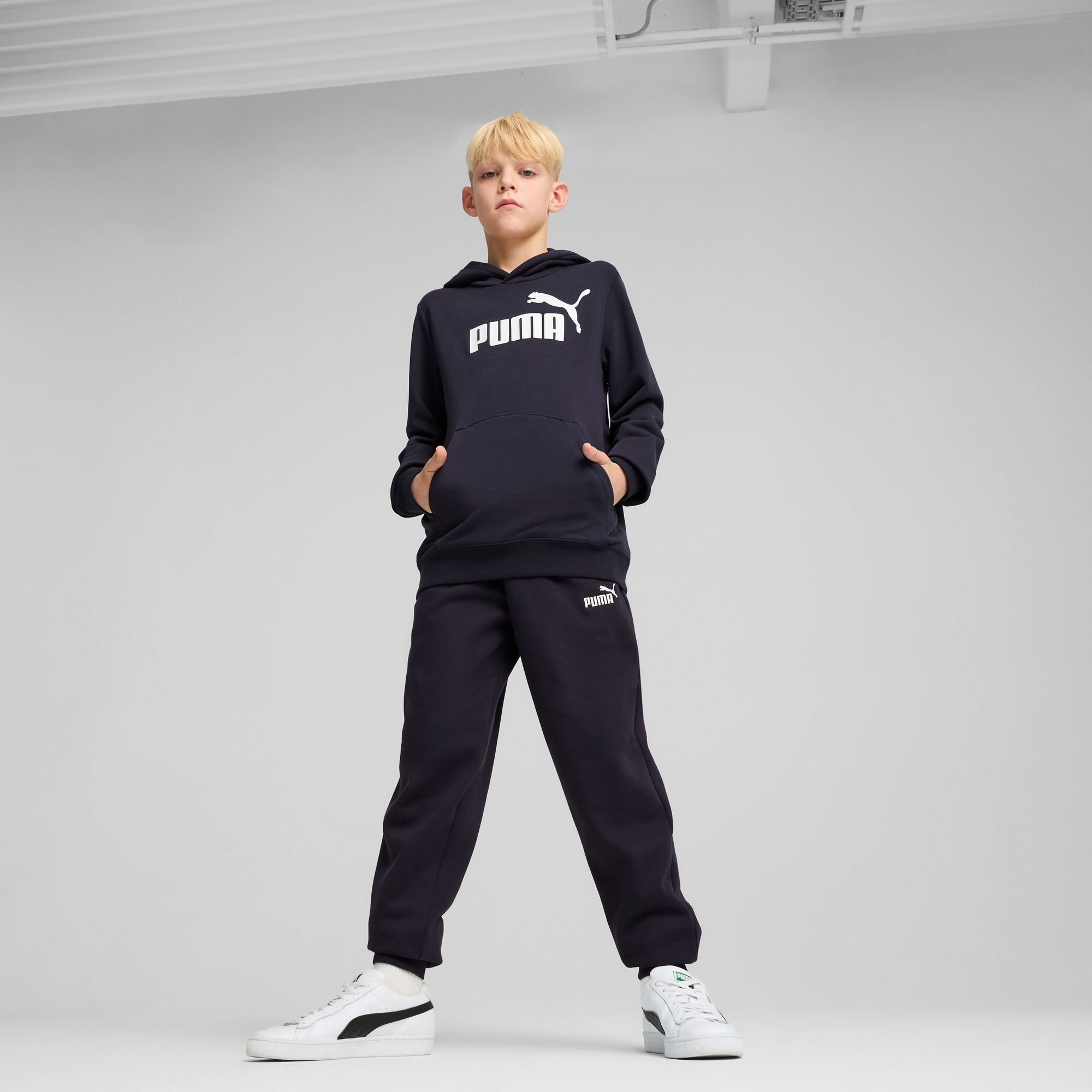 PUMA Trainingshose »ESS NO. 1 LOGO SWEATPANTS FL B«