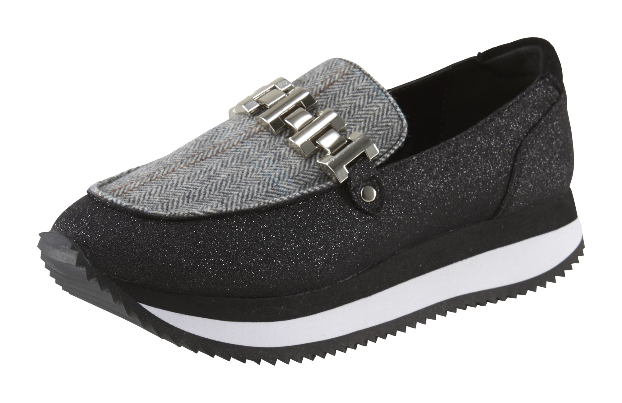 Slipper im Material- und Muster- Mix