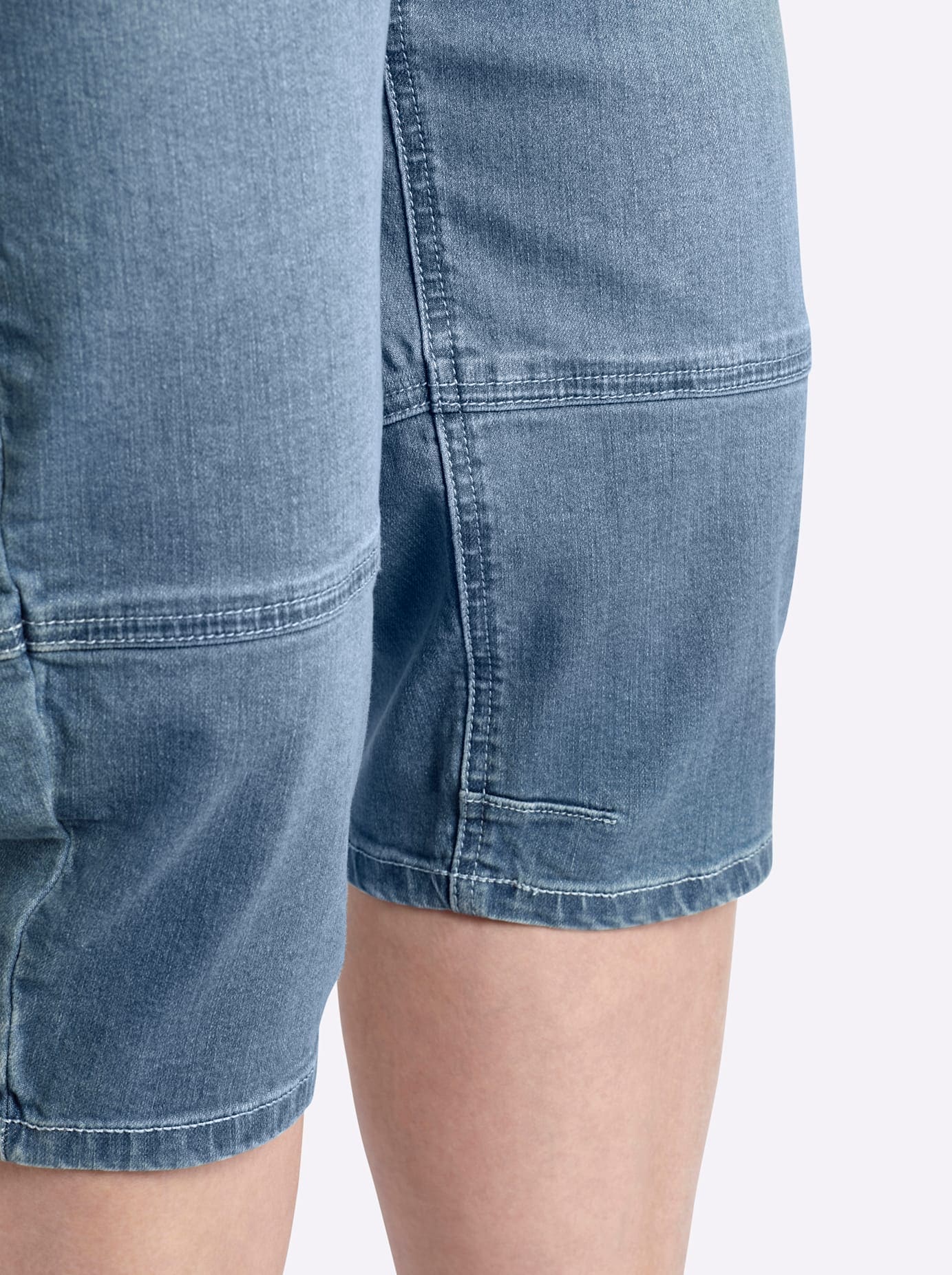 Sheego Caprijeans 1