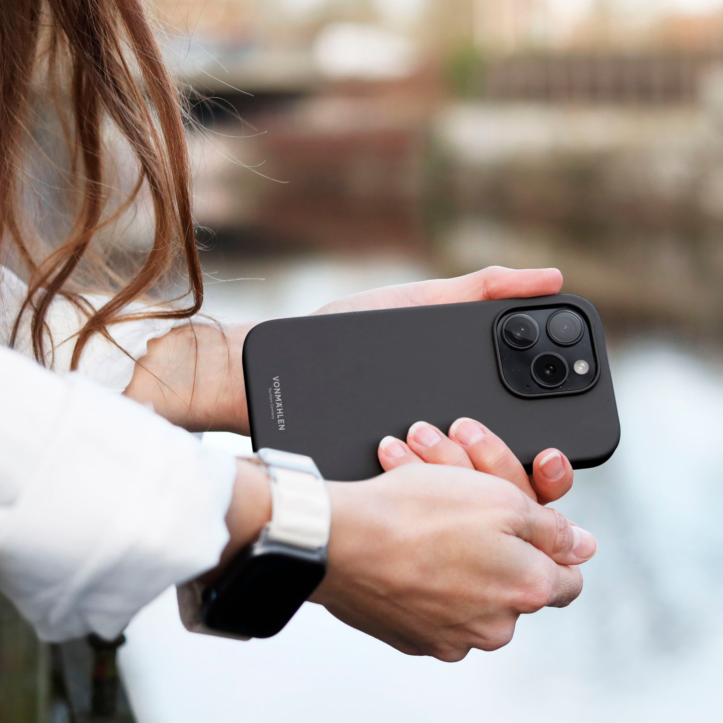 VONMÄHLEN Smartphone-Hülle »iPhone 15 Plus, Eco Silicone Case - Black«