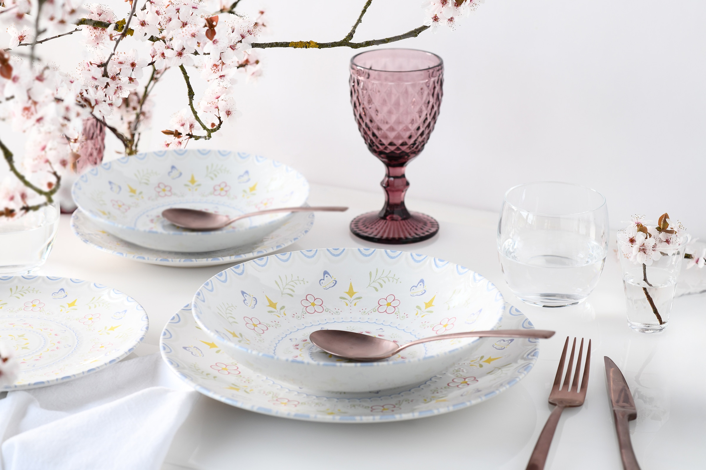 CreaTable Teller-Set »Primavera Pastell, Tellerset 12-tlg.« Vollflächig dekoriert, Schmetterlingsmotive, Zarte Pastelltöne