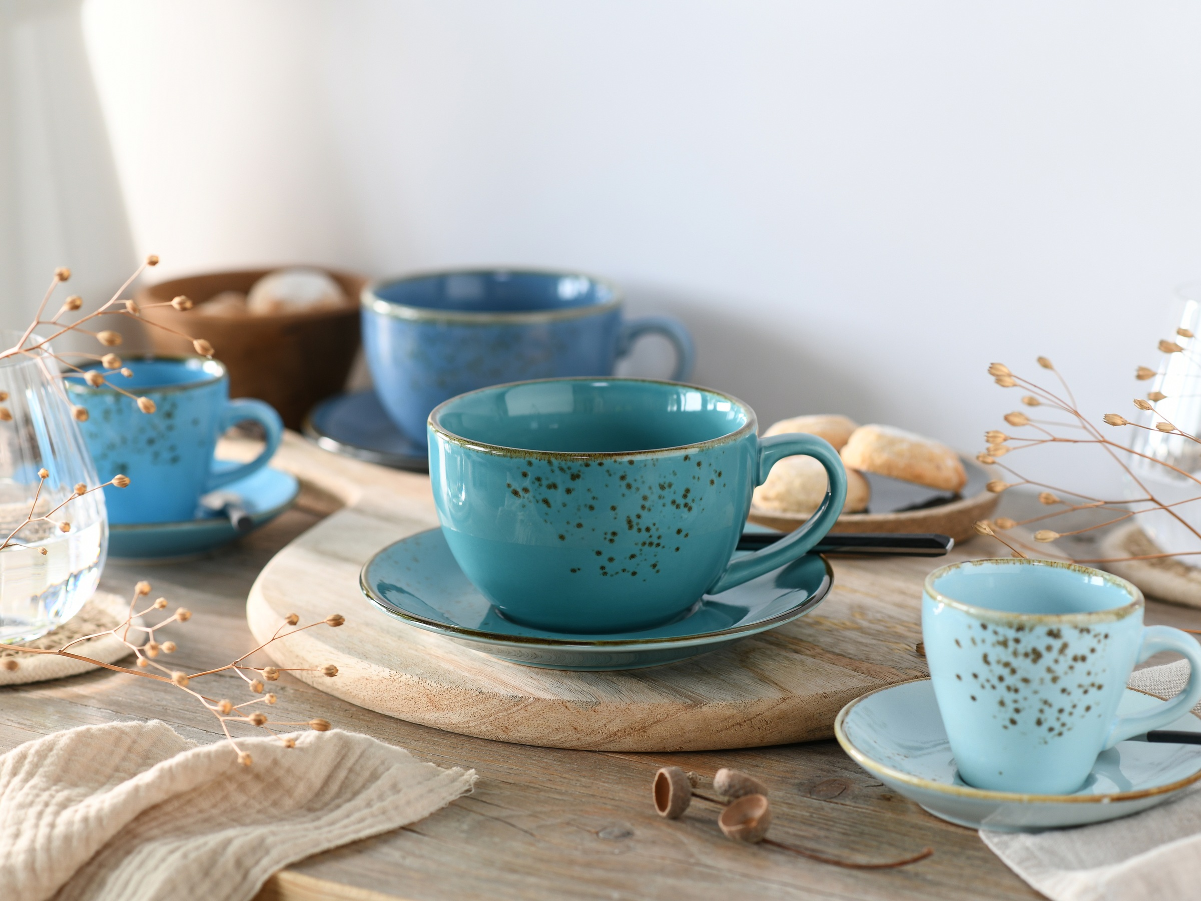 CreaTable Tasse »Tassen Set NATURE COLLECTION Aqua« Bistrotassen, 4 Cappuccinotassen, 4 Espressotassen, je mit Untertassen