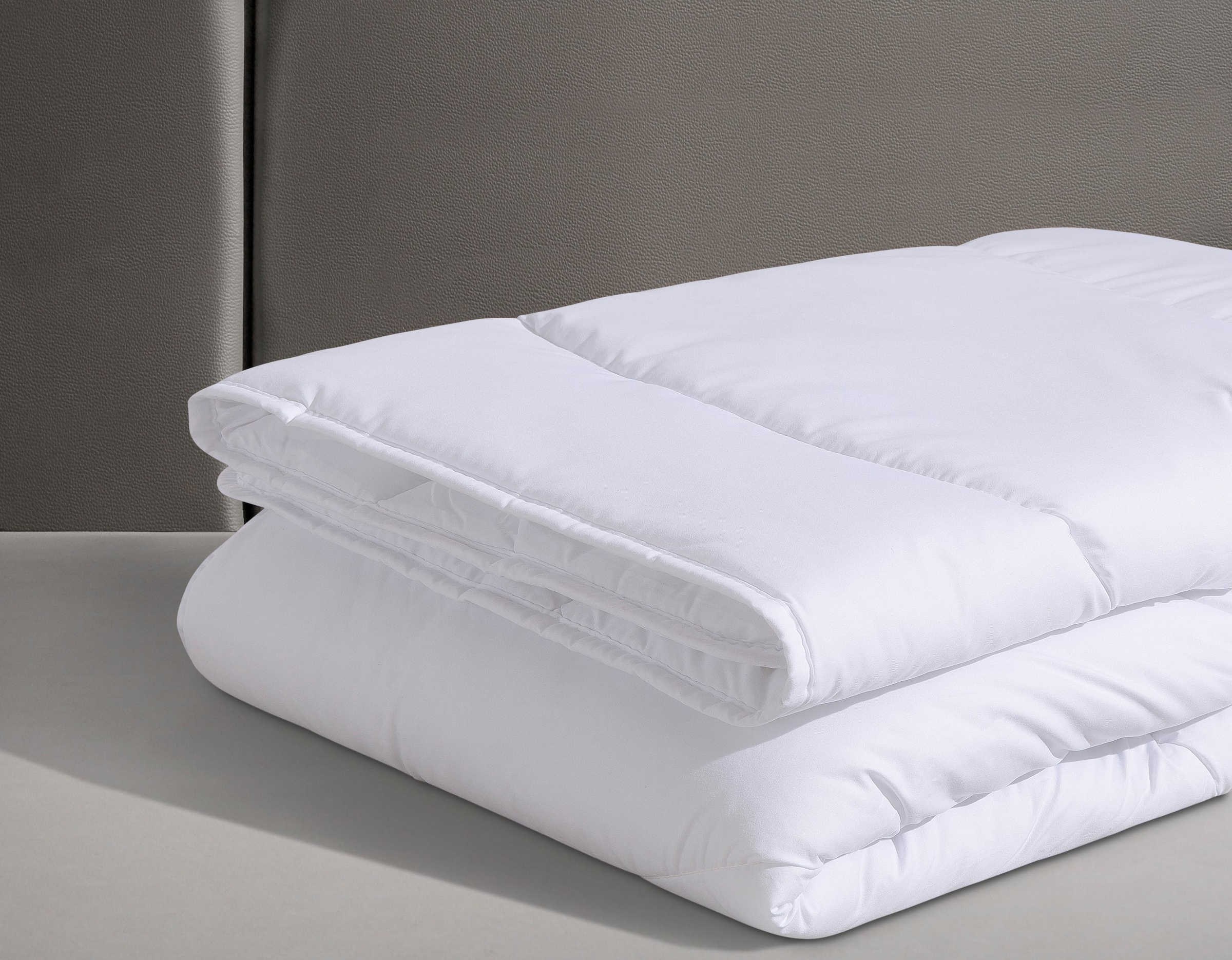 Beco Microfaserbettdecke + Microfaserkissen »Medibett, Bettdecke 135x200 cm mit Kissen 80x80 cm im Set« Bettdecke & Kissen für allergiker geeignet (Hausstauballergiker)