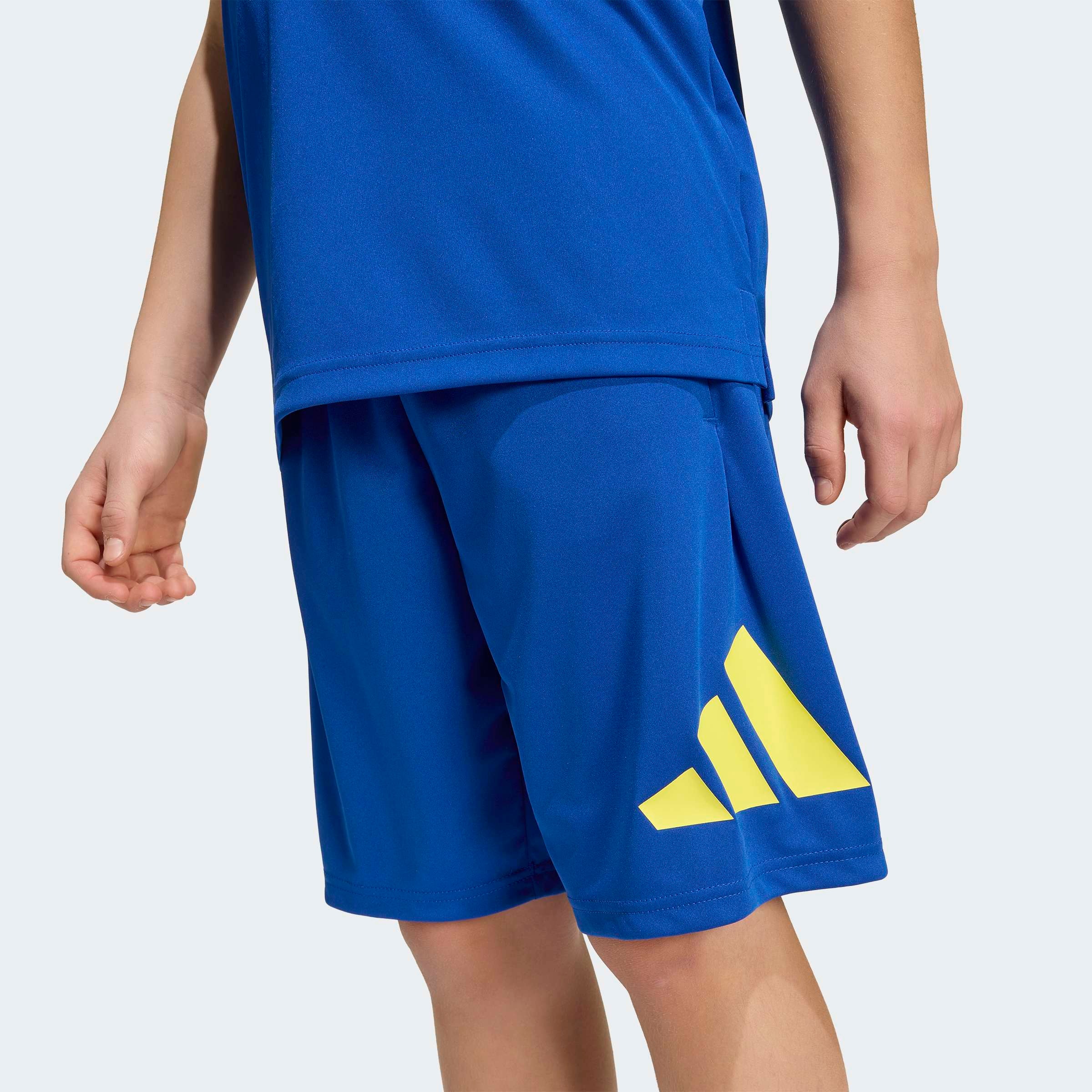 adidas Sportswear Shorts »TRAIN ESSENTIALS BIG LOGO«