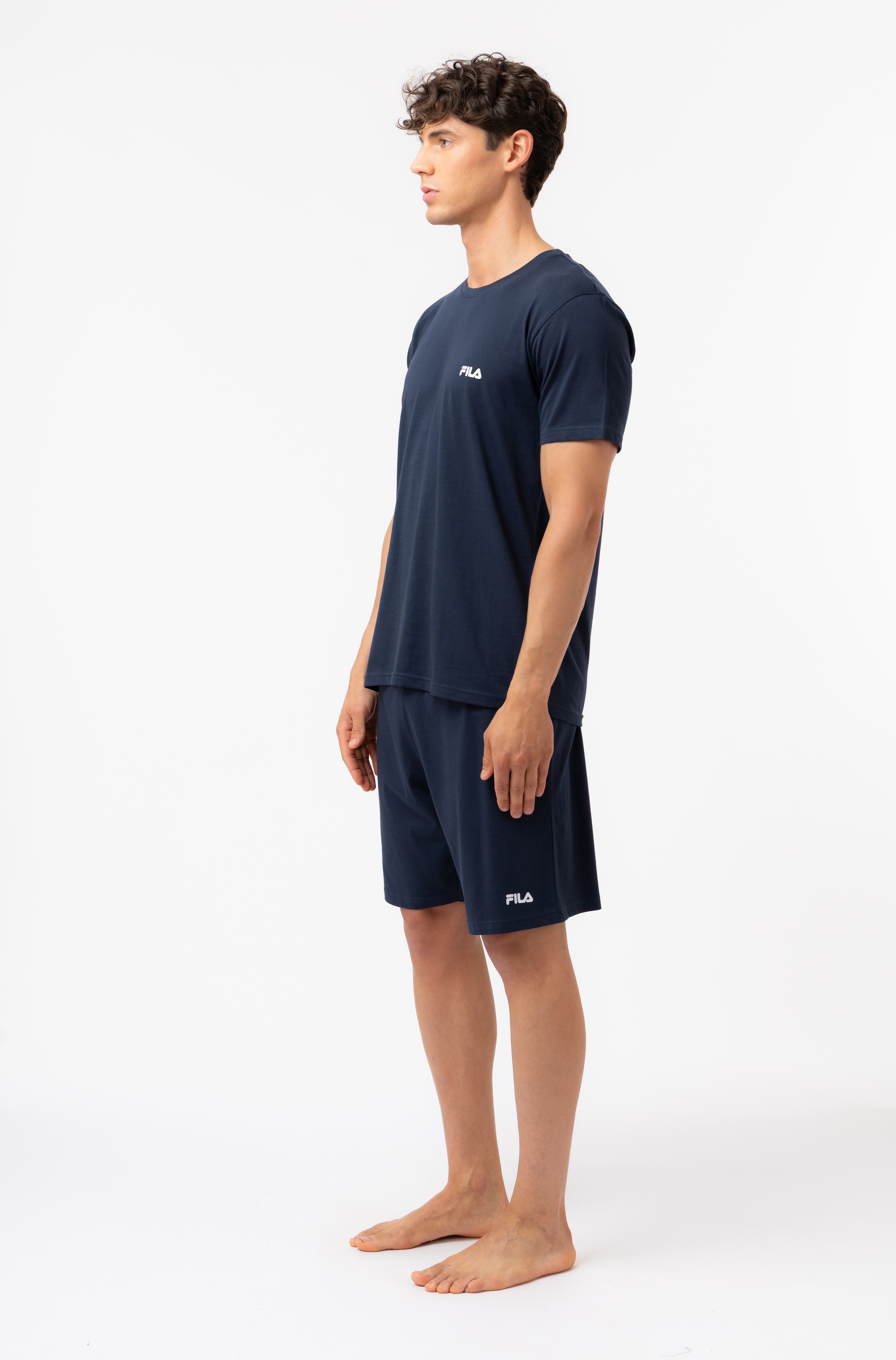 Fila Schlafanzug »MAN JERSEY PYJAMAS« 2 T-Shirt und kurze Hose mit Gummizug