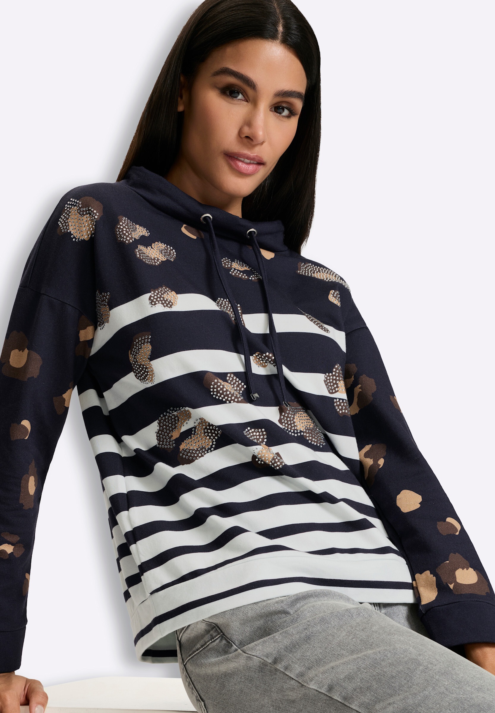 heine Sweatshirt »Sweatshirt Sweatshirt mit Animal-Print«
