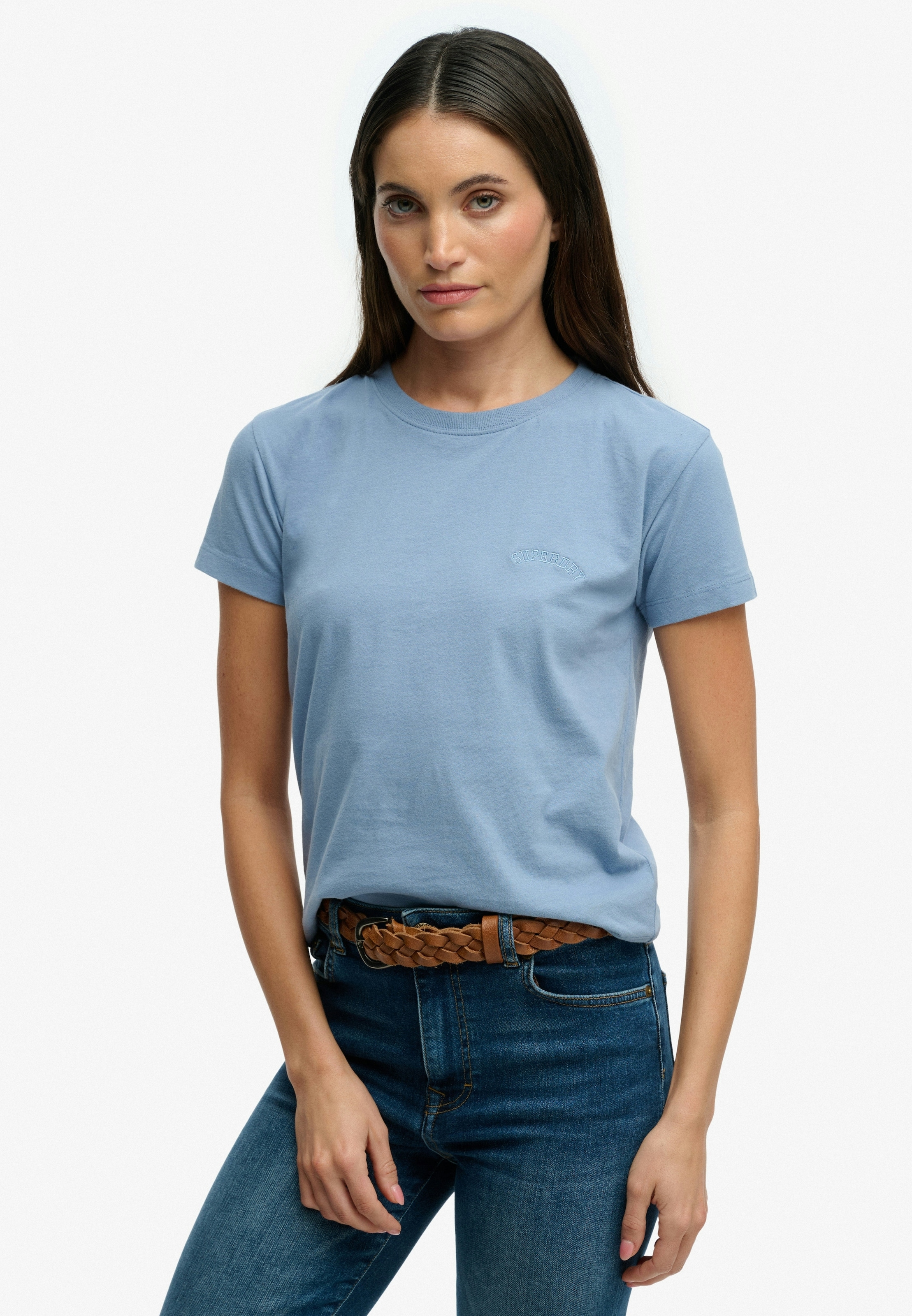 Superdry Kurzarmshirt »SU-ESSENTIAL LOGO 90'S T SHIRT« angenehmes Tragegefühl durch besonders weiche Haptik