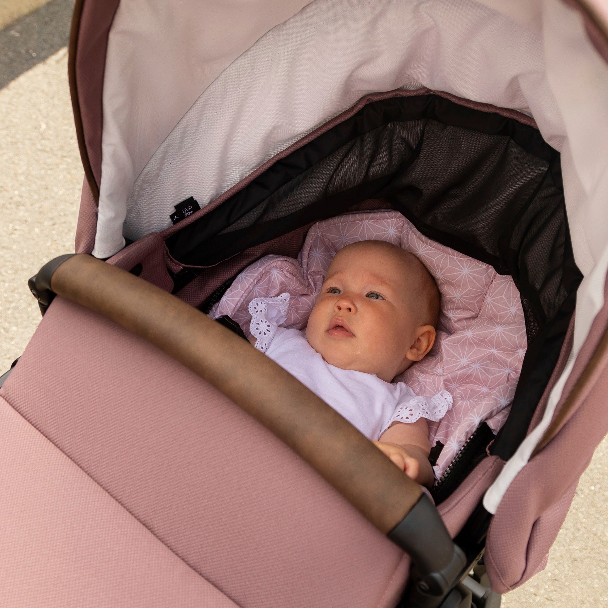 Gesslein Kuschelnest »Baby Nestchen, rosa/pink«, für Kinderwagenwannen, Tragetaschen oder Babyschalen, Made in Germany