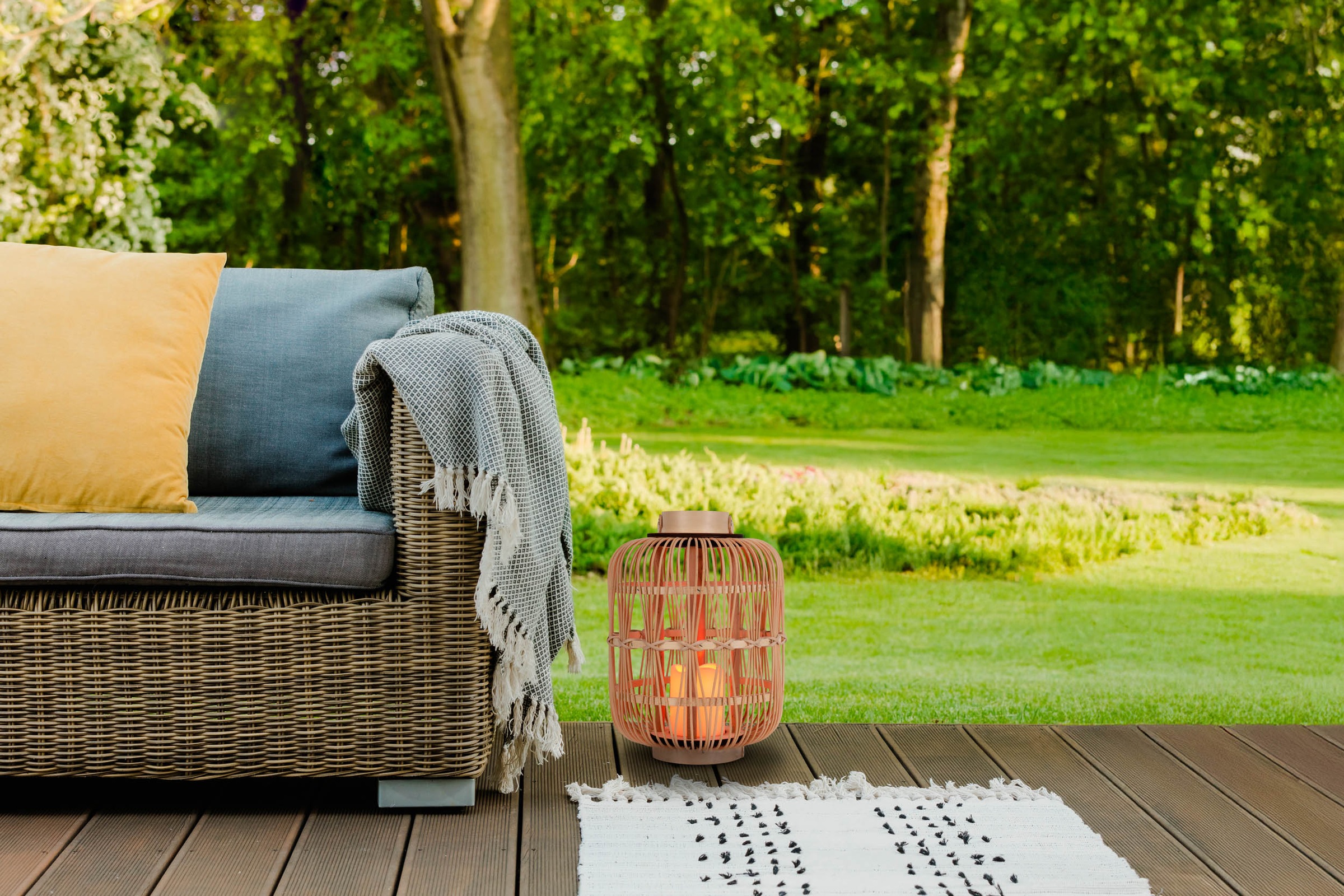 näve LED Dekolicht »Korbinian« 1 Stk. Warmweiß Rattankorb natur mit Griff inkl. 1x LED-Kerze warmweiß, Timer, IP20