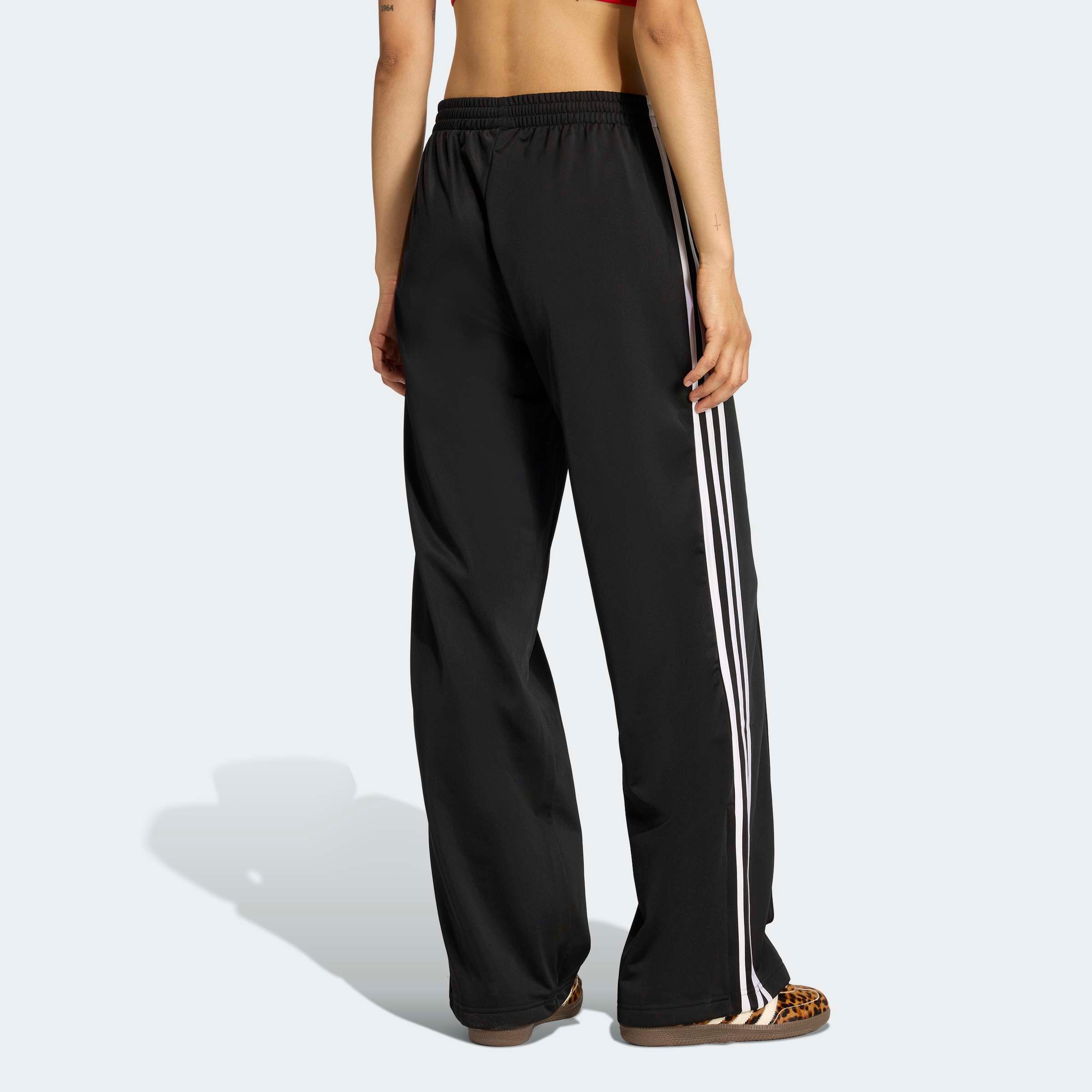 adidas Originals Sporthose »FIREBIRD LOOSE«  Firebird Loose Sporthose, lässig geschnitten