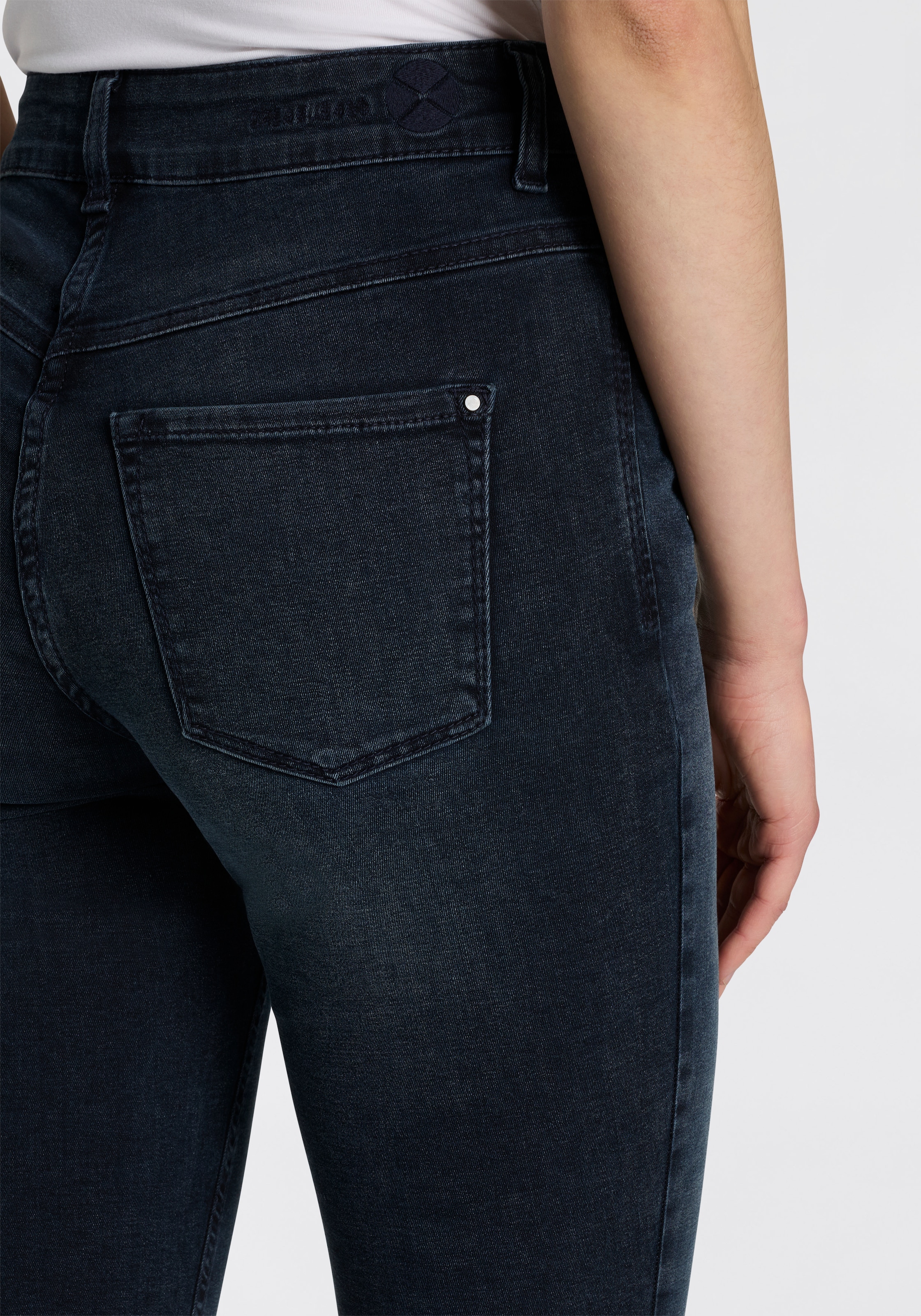 MAC Skinny-fit-Jeans »Dream Skinny«, in hochelastische Qualität für den perfekten Sitz