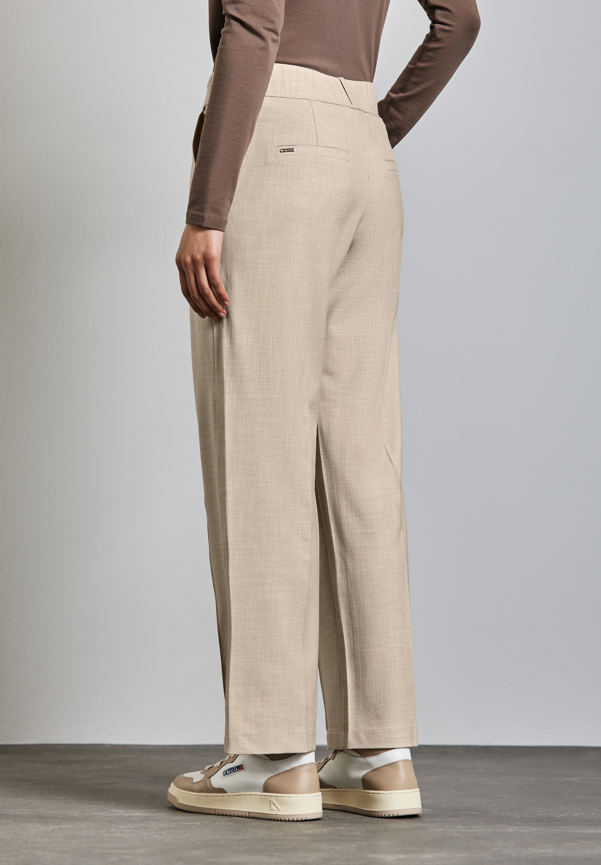 STREET ONE Stoffhose, im Casual Fit und mit Stretch
