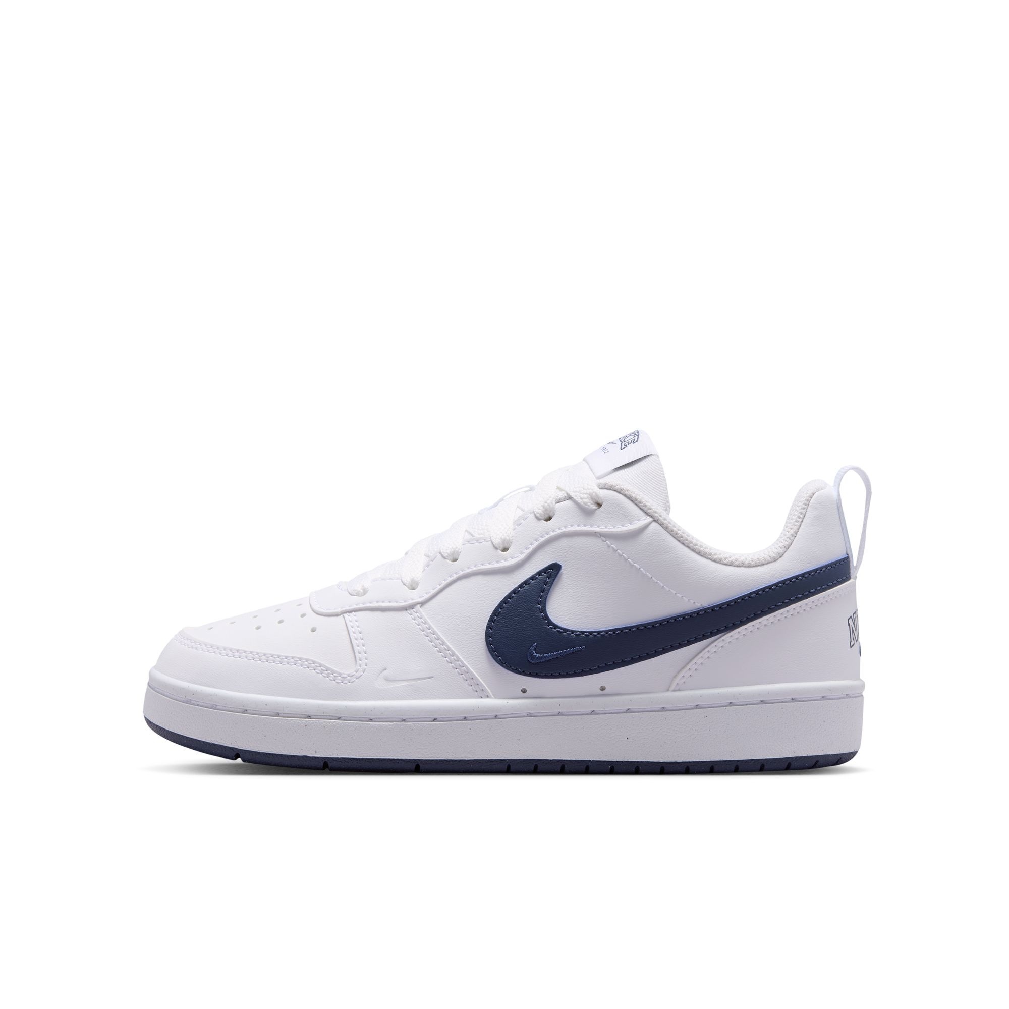 Nike Sportswear Sneaker »Court Borough Low (GS)«  Design auf den Spuren des Air Force 1