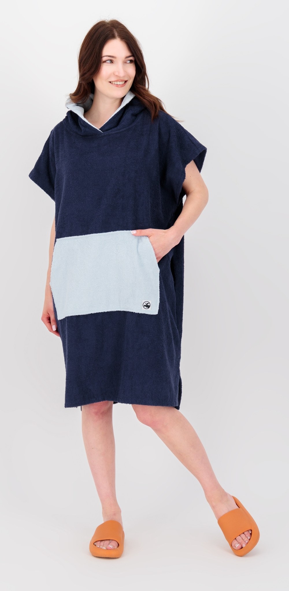 DEPROC Active Poncho »Badeponcho PARLEE BEACH« mit Kapuze Badeponcho mit großer Kängurutasche und Innentasche