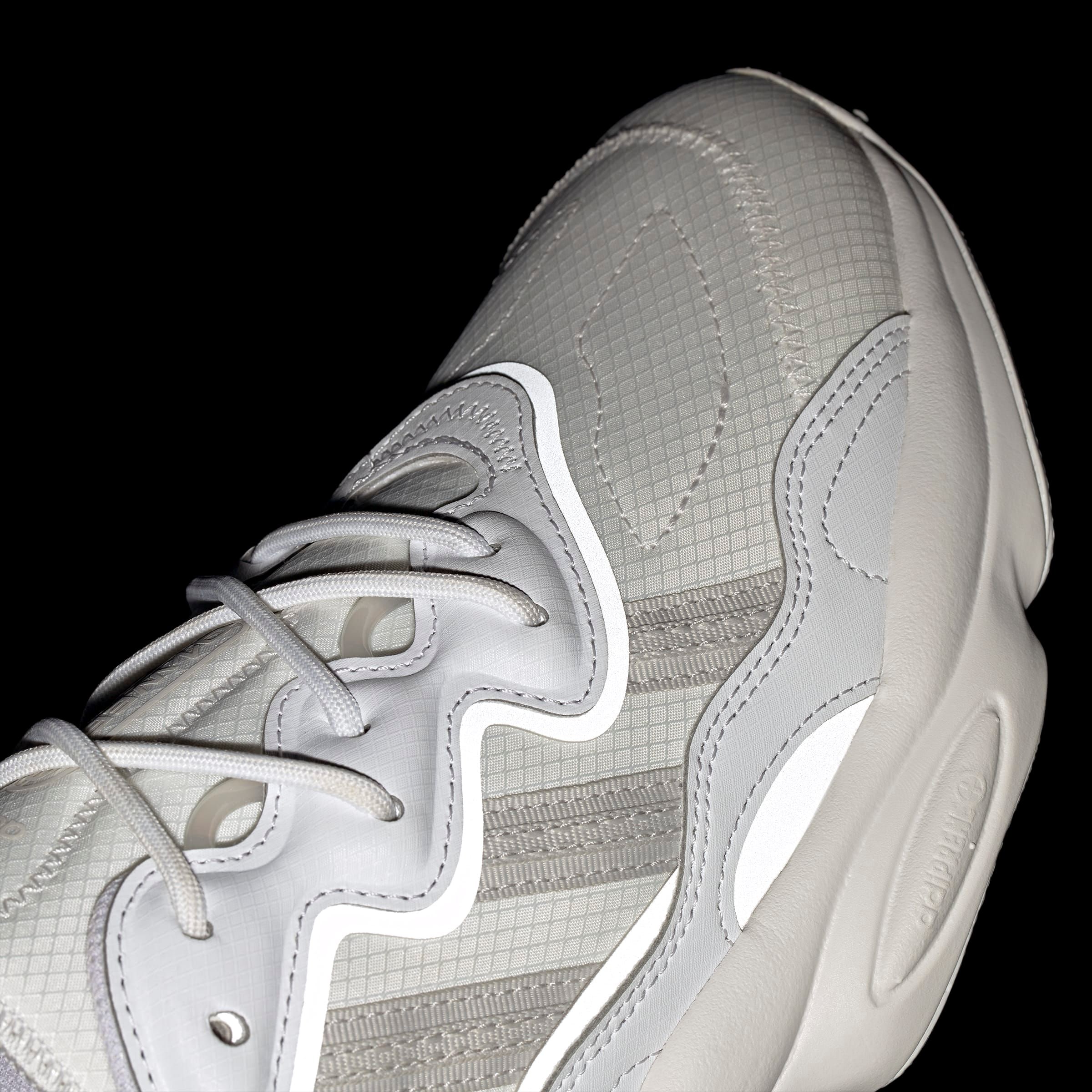 adidas Originals Sneaker »OZWEEGO«