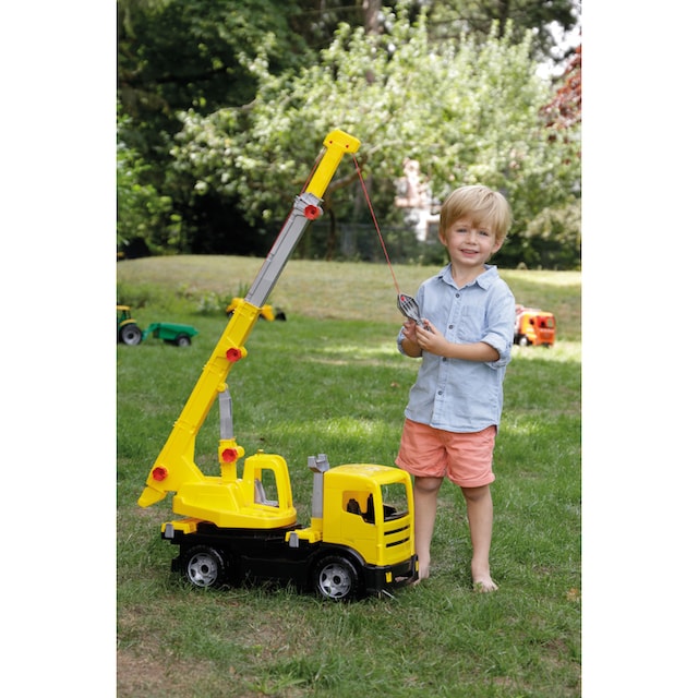 Lena® Spielzeug-Krankenwagen »Giga Trucks, gelb-schwarz«, Made in Europe  online | OTTO