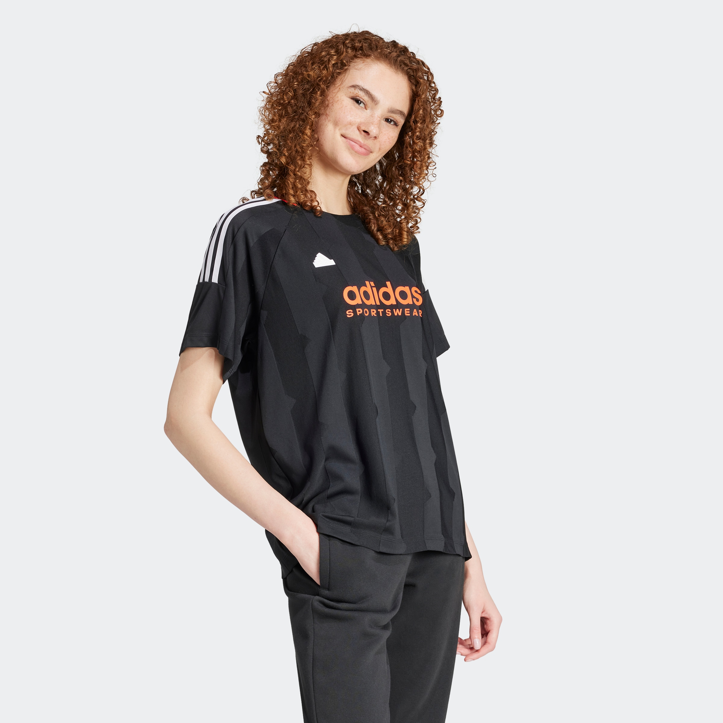 adidas Sportswear T-Shirt »W TIRO Q3 BOYFT«