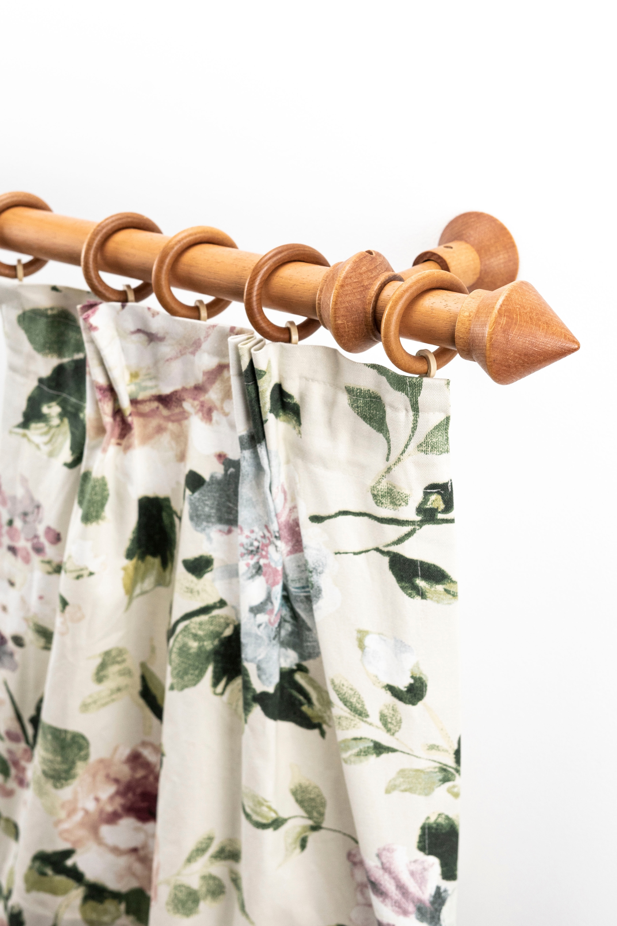 GARESA Gardinenstange »Palmo« Ø 28 mm 1 läufig-läufig Wunschmaßlänge Vorhanggarnitur aus Holz, verlängerbar, mit Ringe/2 Lauf Gleiter