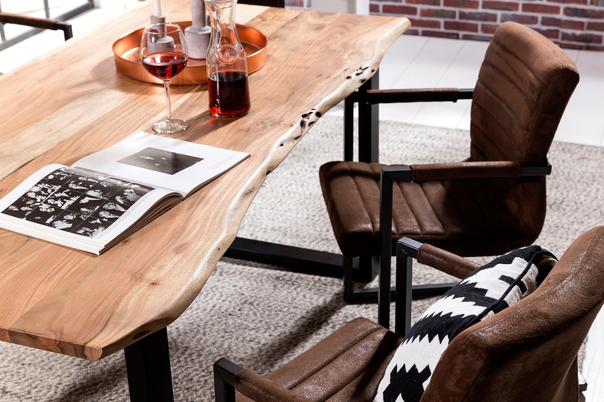 SIT Esstisch »Tops&Tables« Tischplatte aus Akazie mit Baumkante wie gewachsen