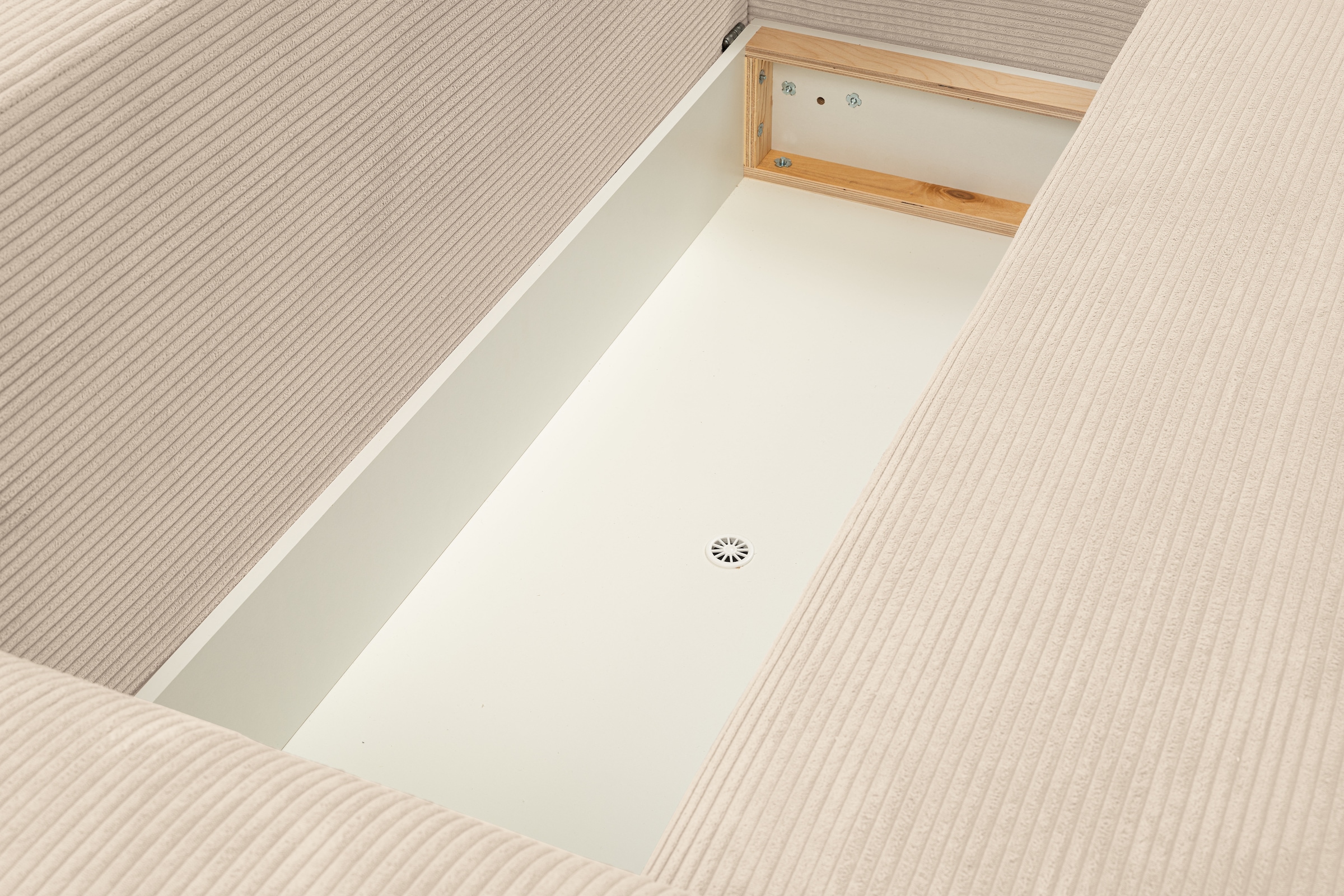 WERK2 Ecksofa »Amsterdam mit Bett & Bettkasten, viel Platz, bequem, Breite 300cm« Cord, L-Form, XXL, Schlaffunktion, Bettkasten