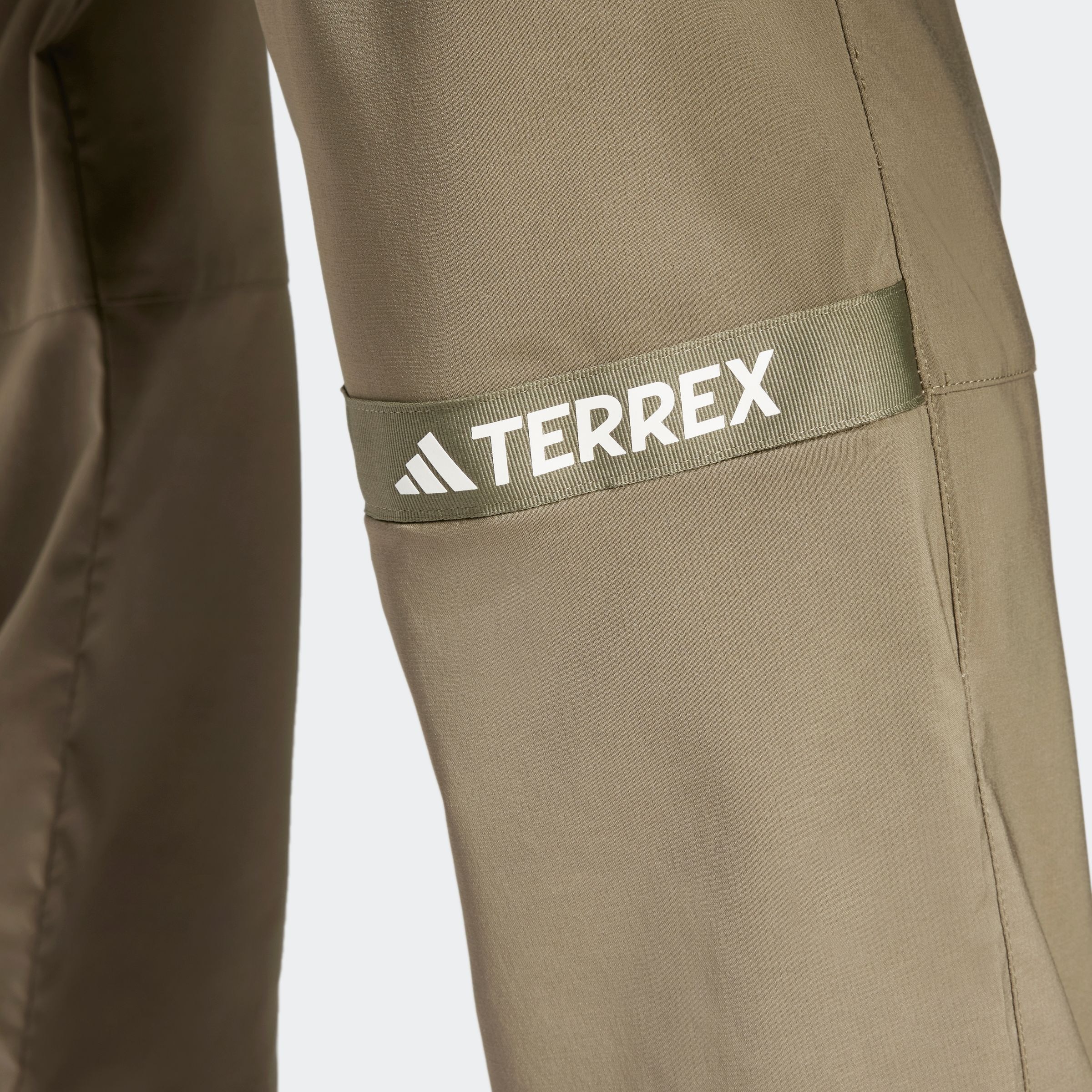 adidas TERREX Outdoorhose »MT Woven Pant«, (1 tlg.)