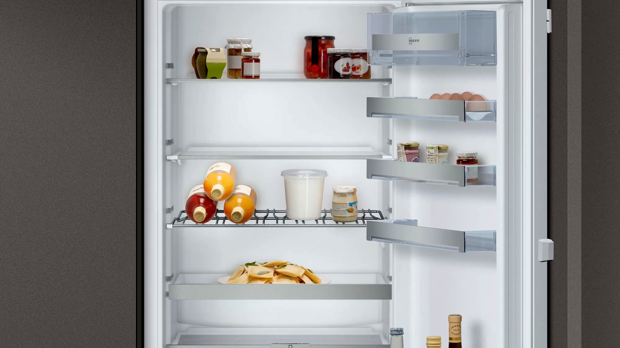 NEFF Einbaukühlgefrierkombination N 70 »KI6863FE0«, Fresh Safe 2: Frischeschublade für die ideale Lagerung von Obst&Gemüse