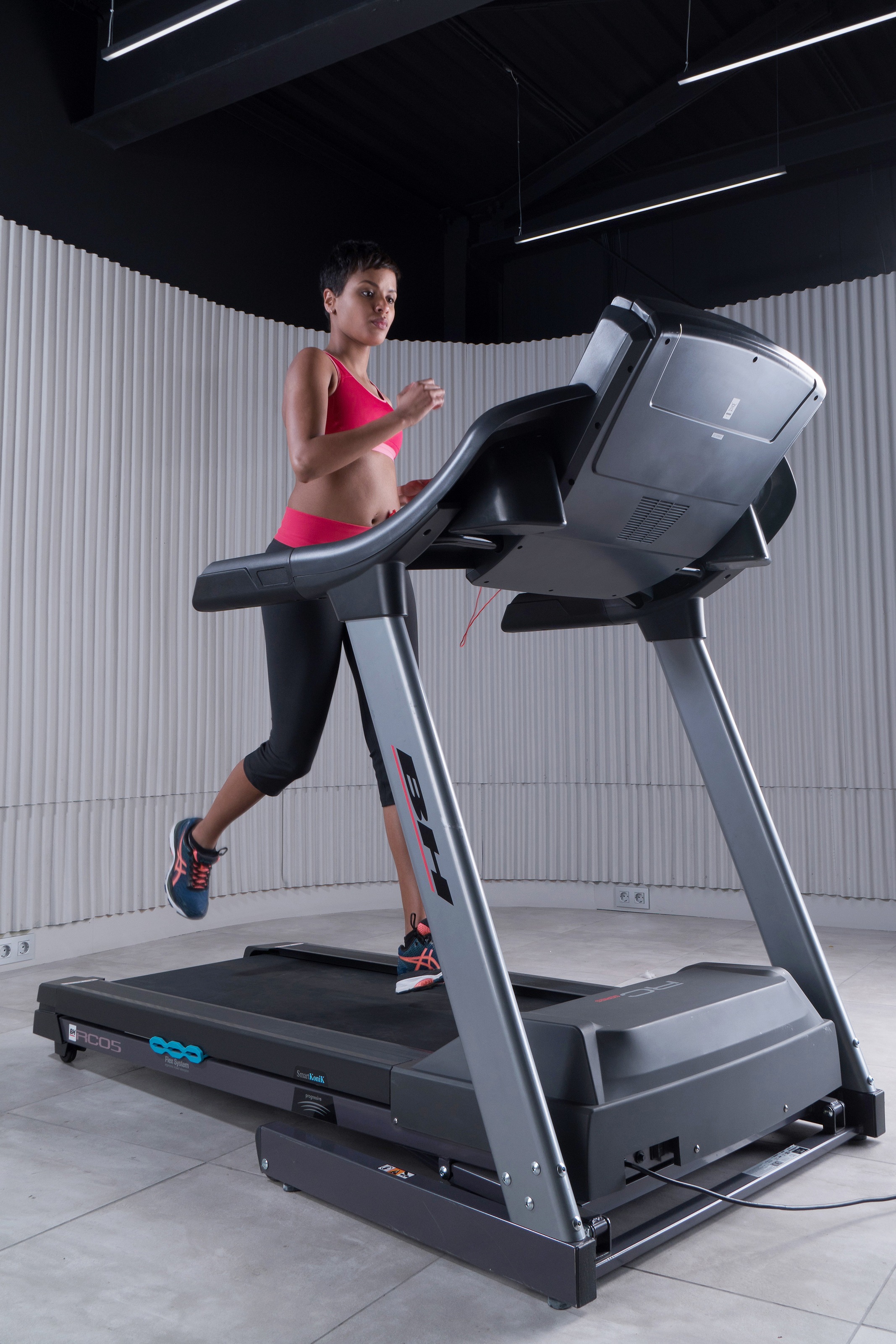 BH Fitness Laufband »RC09 TFT G6180TFT«, bis max. 22 km/h, klappbar