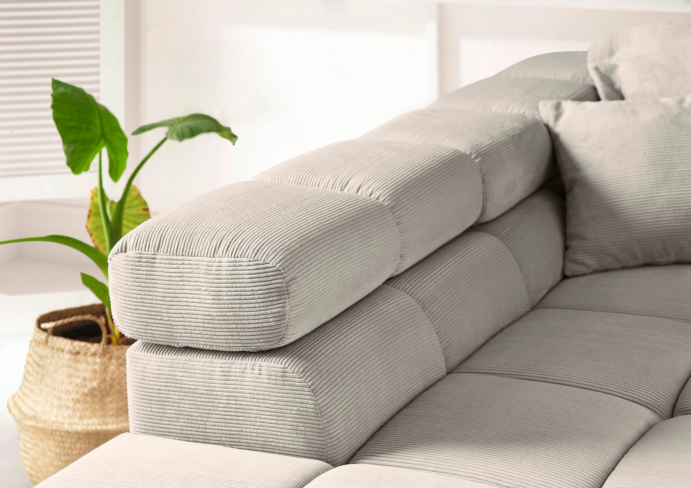 INOSIGN Ecksofa »Ancona incl. Kopfteilverstellung, Breite 319cm, L-Form«, wahlweise motorische Sitztiefenverstellung, auch in Cord + Easy Care