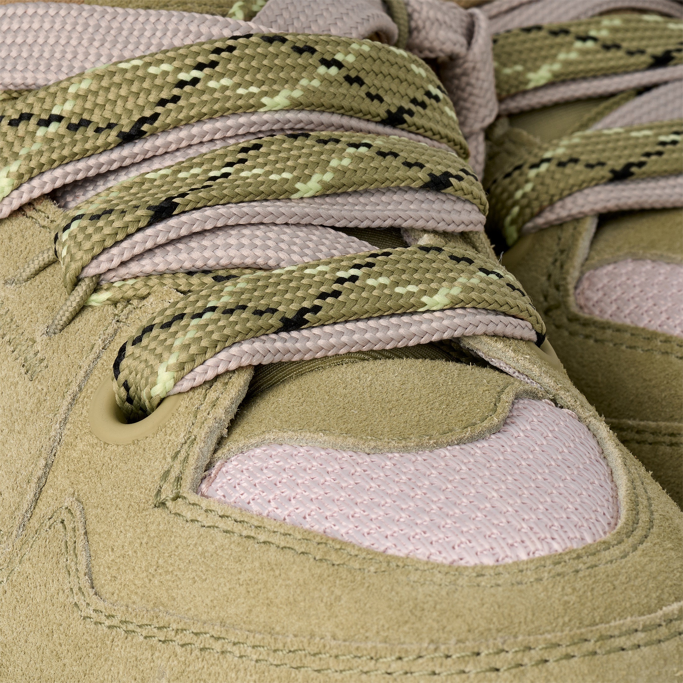 UGG Slip-On Sneaker »LO LOWMEL«  Freizeitschuh, Halbschuh, Slipper mit praktischer Anziehlasche