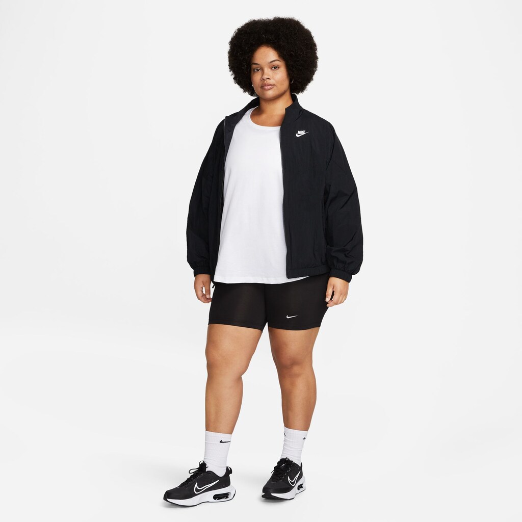 Nike Sportswear T-Shirt »CLUB ESSENTIALS WOMEN'S T-SHIRT (PLUS SIZE)«