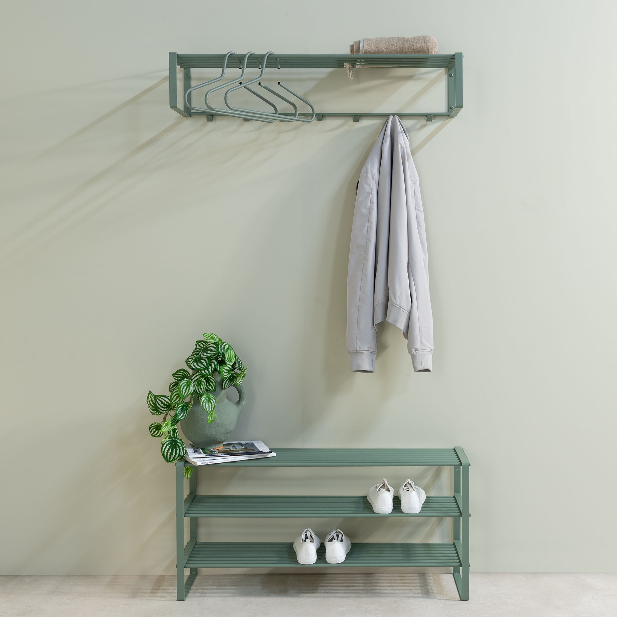 Spinder Design Garderobenleiste »REX«, (1 St.), Wandgarderobe aus Stahl mit Hutablage und 5 bzw. 7 Haken
