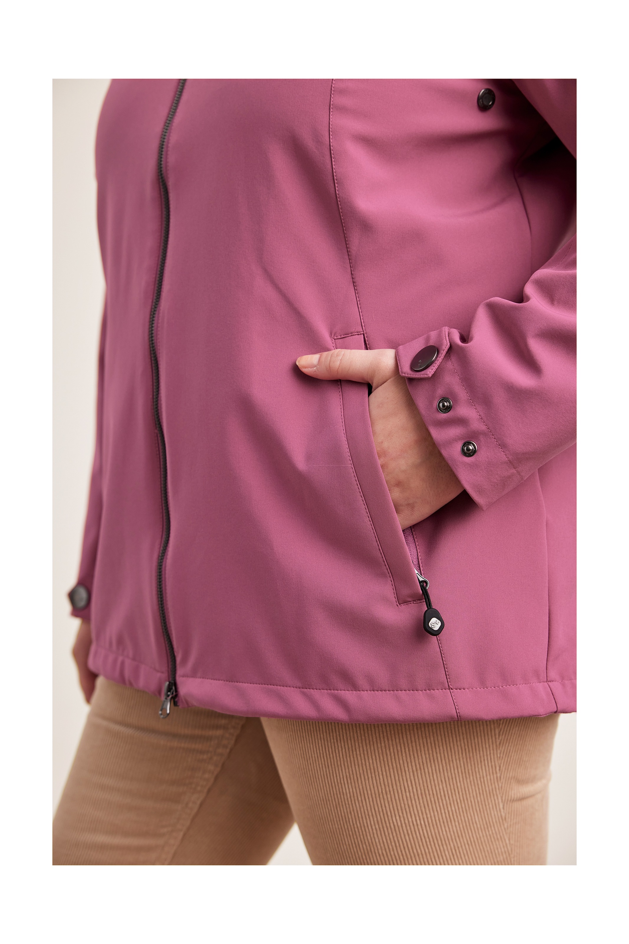 STOY Softshelljacke »STS 1 WMN SFTSHLL JCKT«, Damen Softshelljacke: wasserabweisend, atmungsaktiv, umweltfreundlich