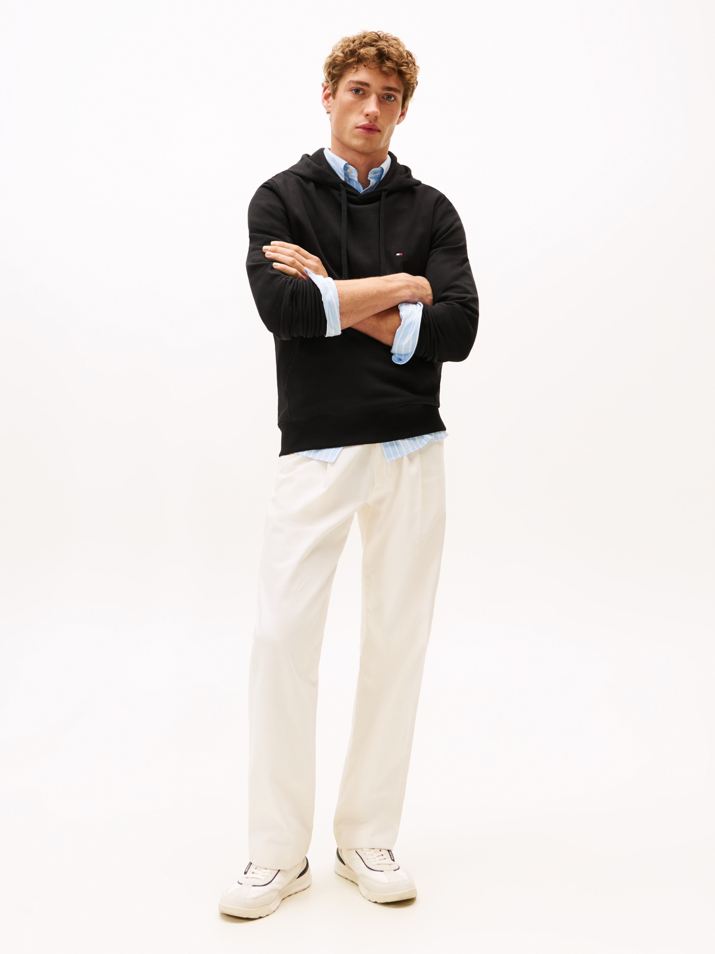 Tommy Hilfiger Hoodie »ESSENTIAL TERRY«, mit Tunnelzug und Flag-Stickerei
