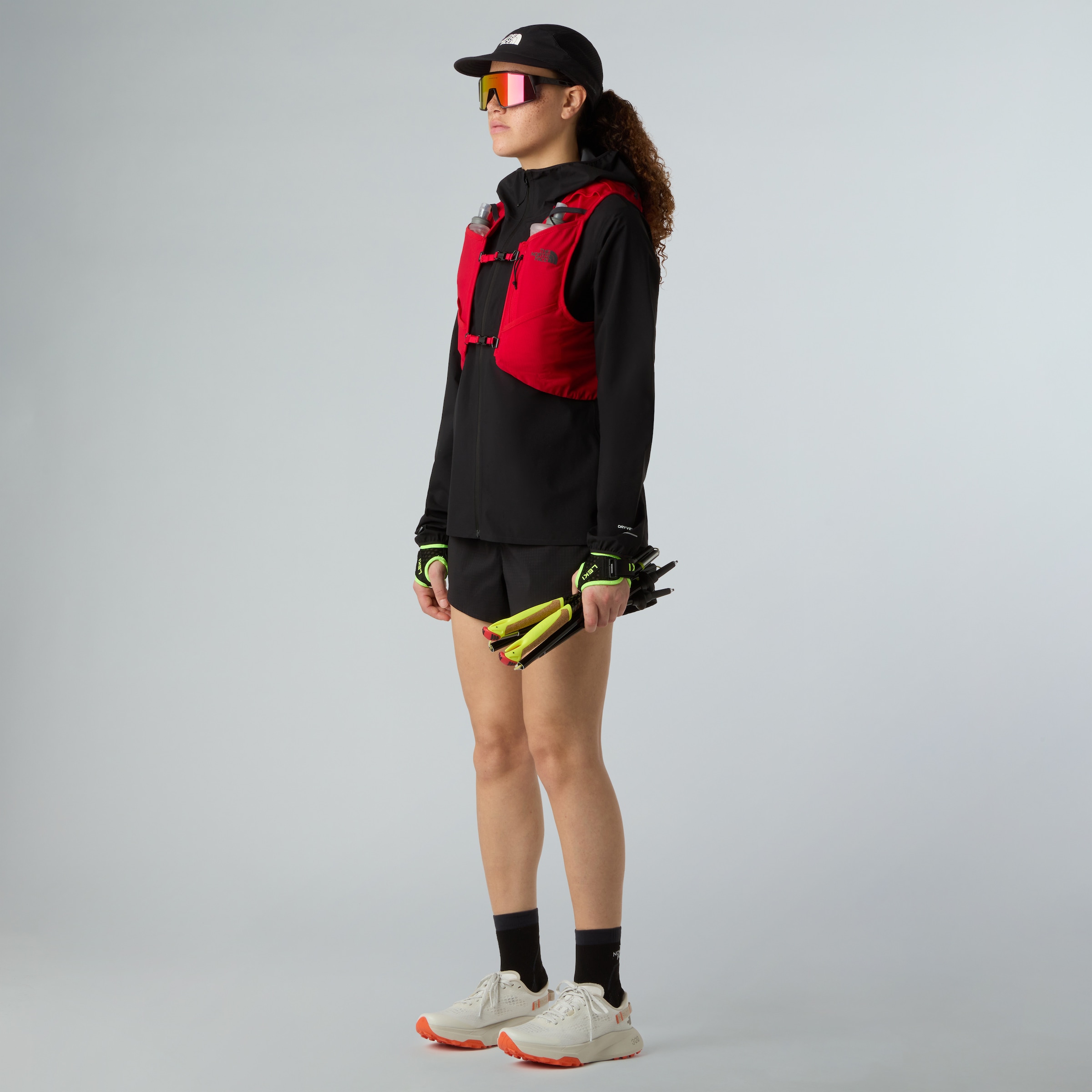 The North Face Funktionsjacke »W FONTANALES JACKET« mit Kapuze mit Kapuze, wasserdicht, atmungsaktiv, winddicht, hüftbedeckende Länge