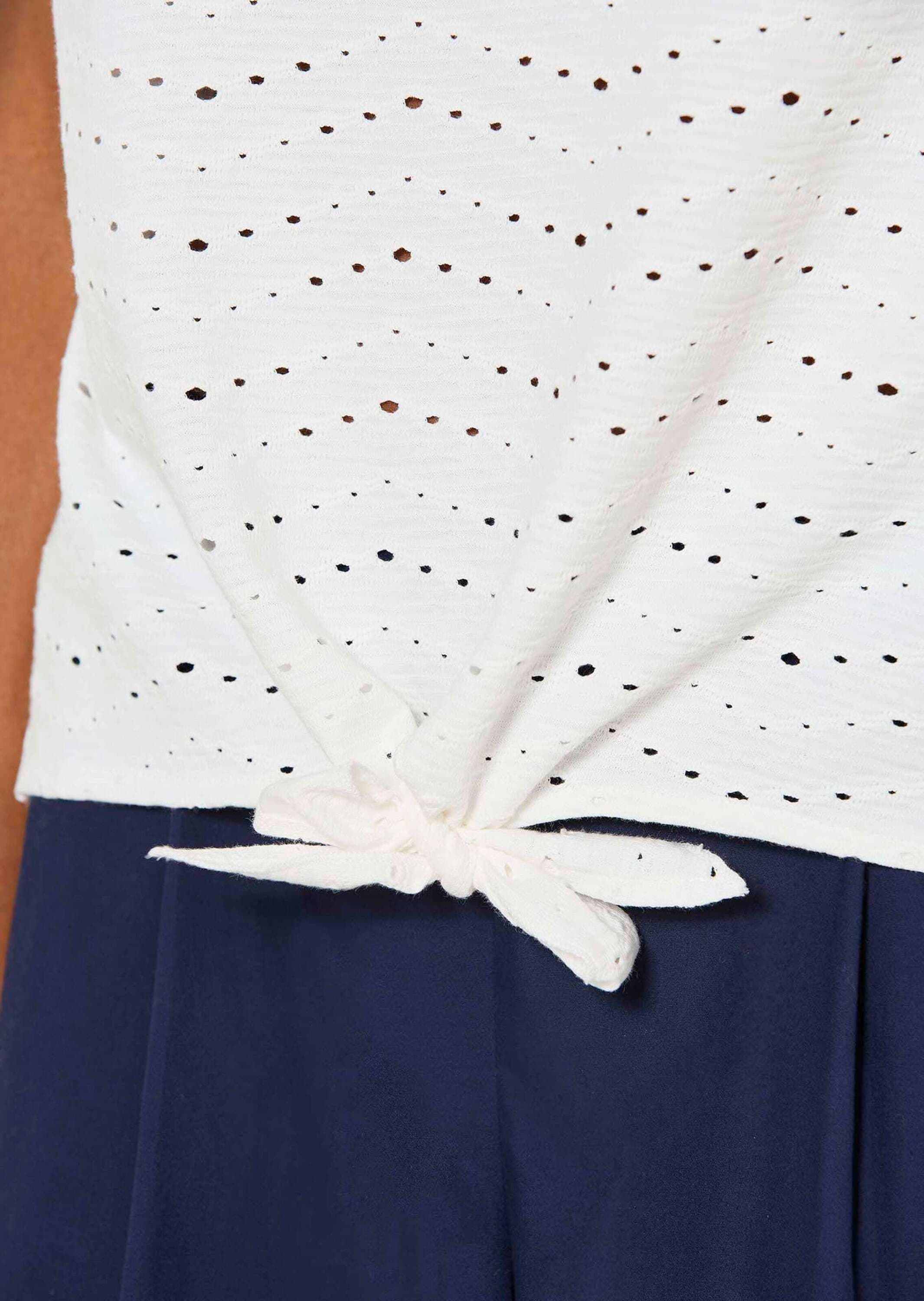 MADELEINE Kurzarmshirt »Shirt Shirt mit Lochstickerei, Kurzarm, Rundhals« Geknoteter Saum