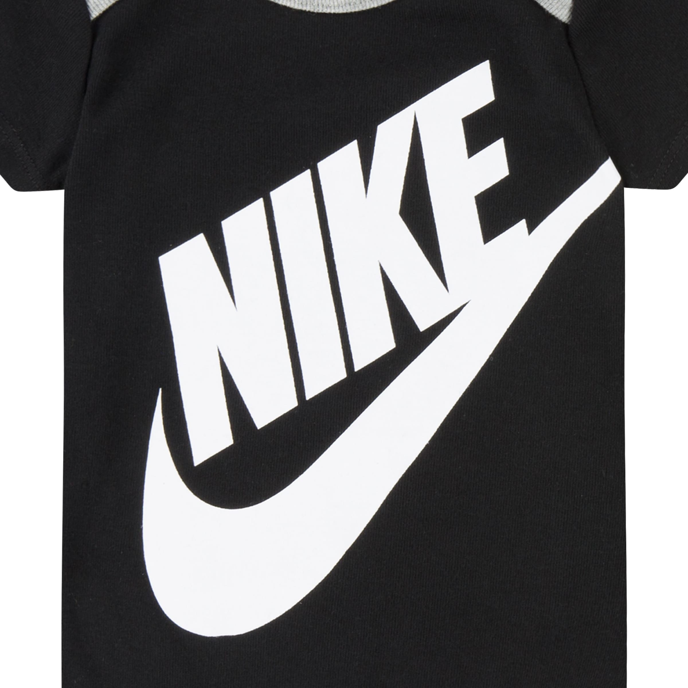 Nike Sportswear Erstausstattungspaket