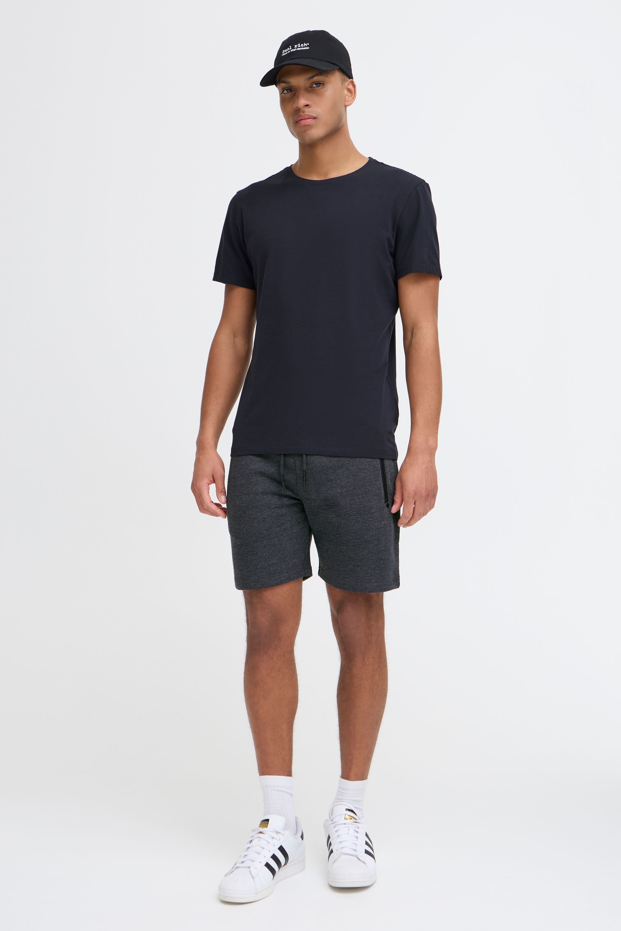 !Solid Sweatshorts »Sweatshorts SDTaras«