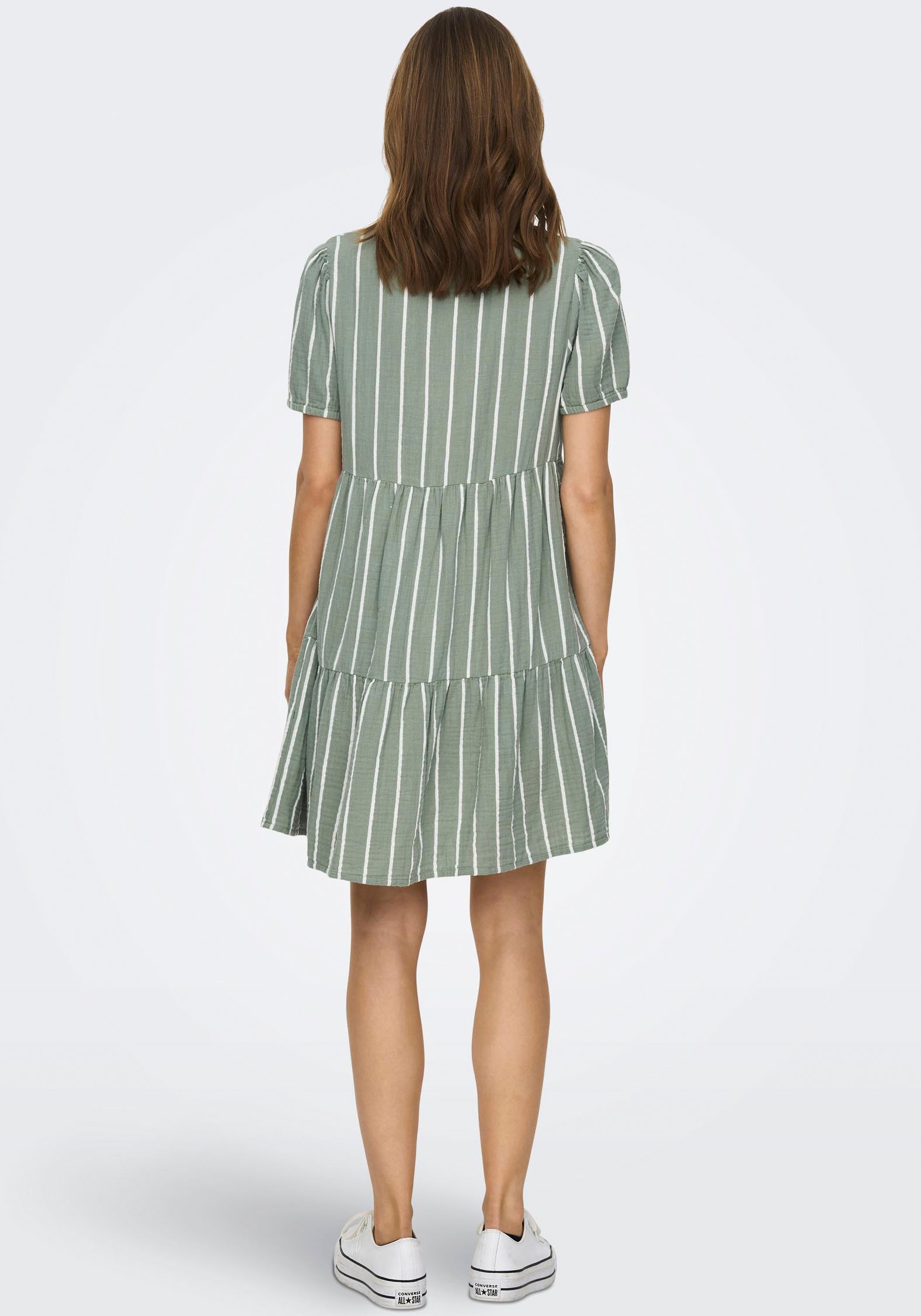 ONLY Sommerkleid »ONLNORA S/S LOOSE DRESS PTM«, mit Volant