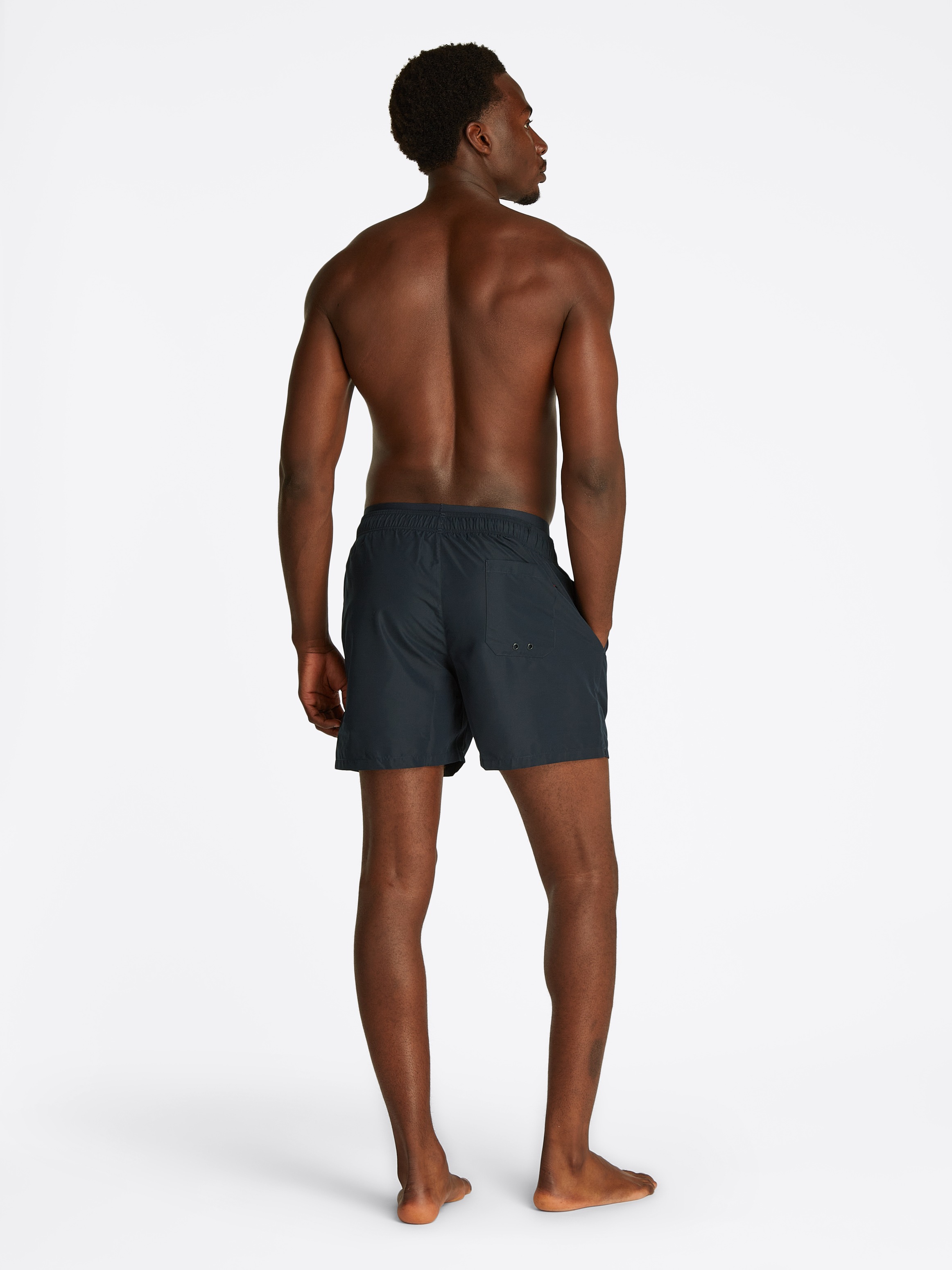 Tommy Hilfiger Swimwear Badeshorts »MEDIUM DRAWSTRING DW«, mit Bindeband, mit Logoschriftzug