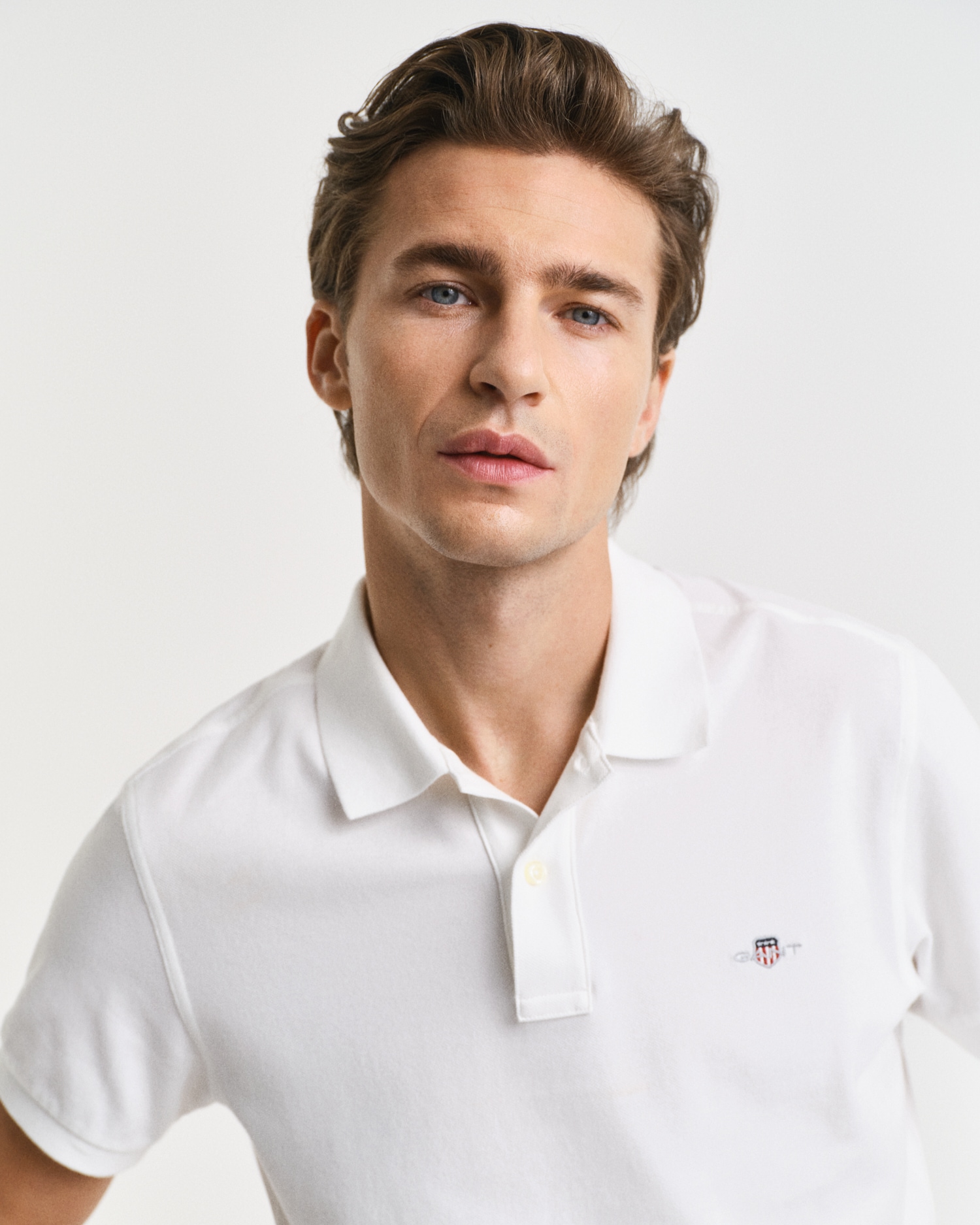 Gant Poloshirt »SLIM SHIELD SS PIQUE POLO«, mit Logostickerei auf der Brust