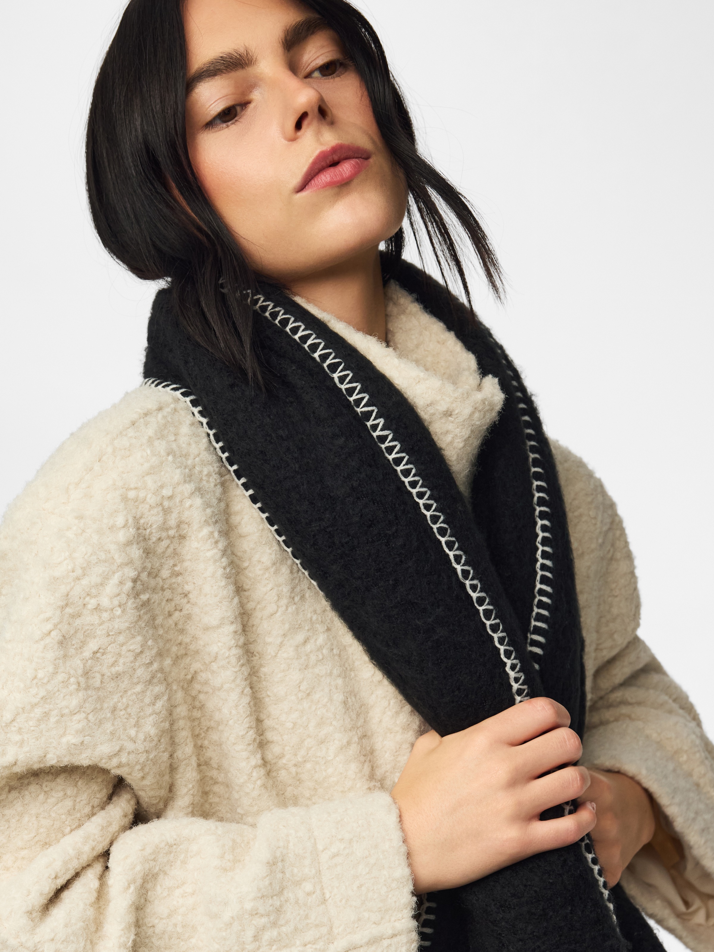 pieces Schal »PCPYRON LONG SCARF NOOS BC« Kunstfaser